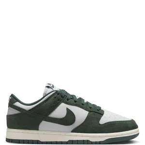 Nike Women'S Dunk Low Strong And Resilient Ethically