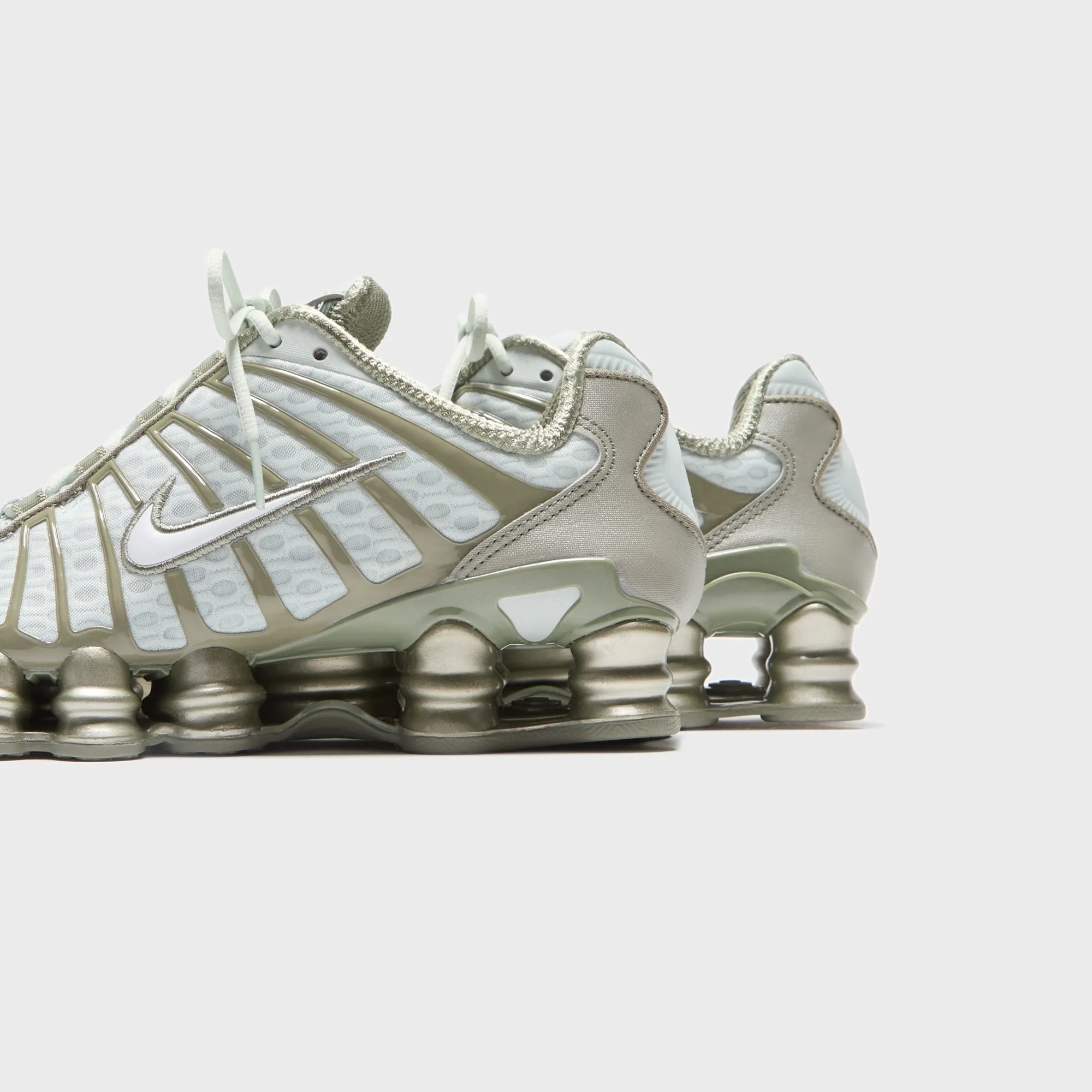Moisture-Wicking Soles Nike Wmns Shox Tl - Light Silver / Light Army / White