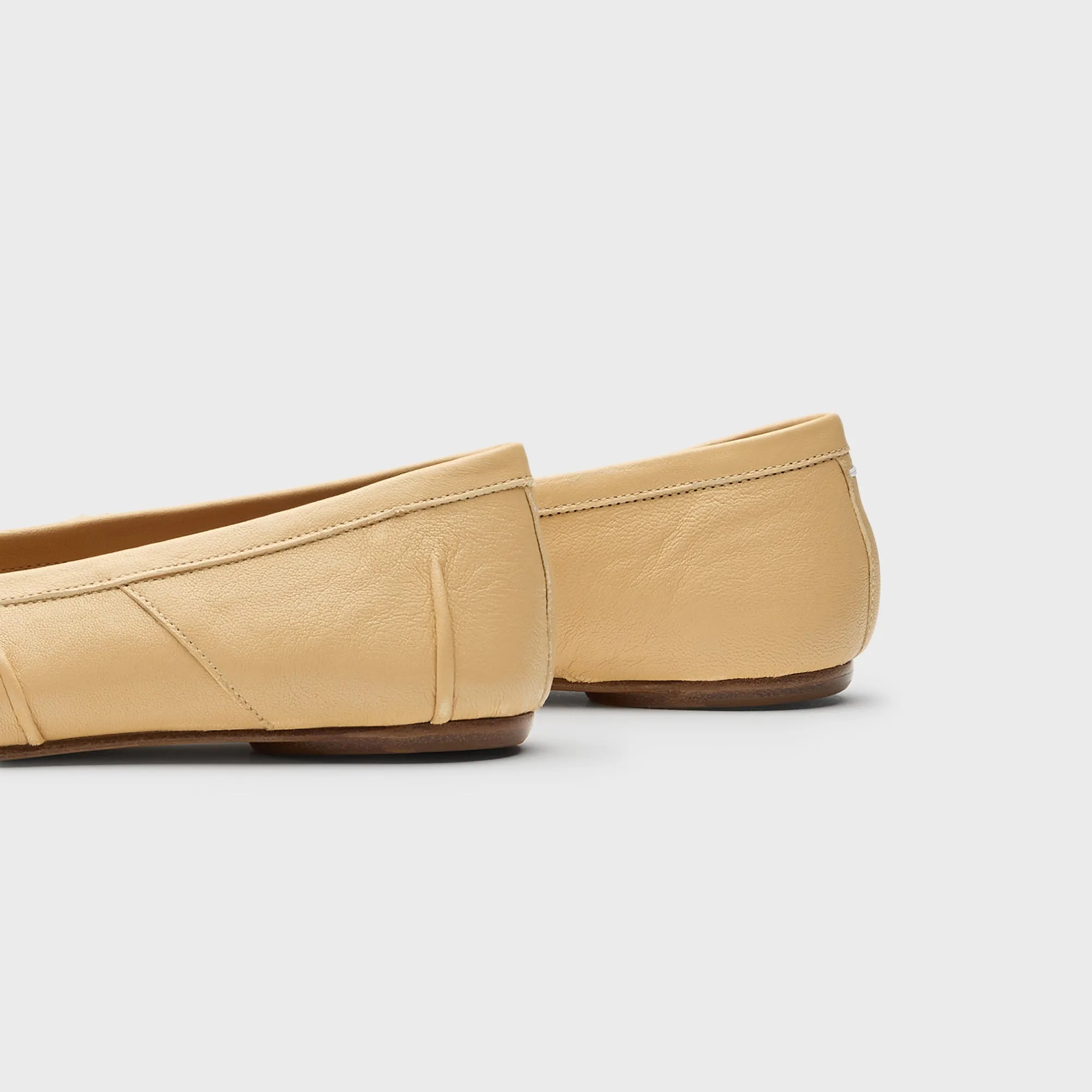 Cardboard Maison Margiela Tabi Ballerina Soft Nappa Leather - Vintage Treatment