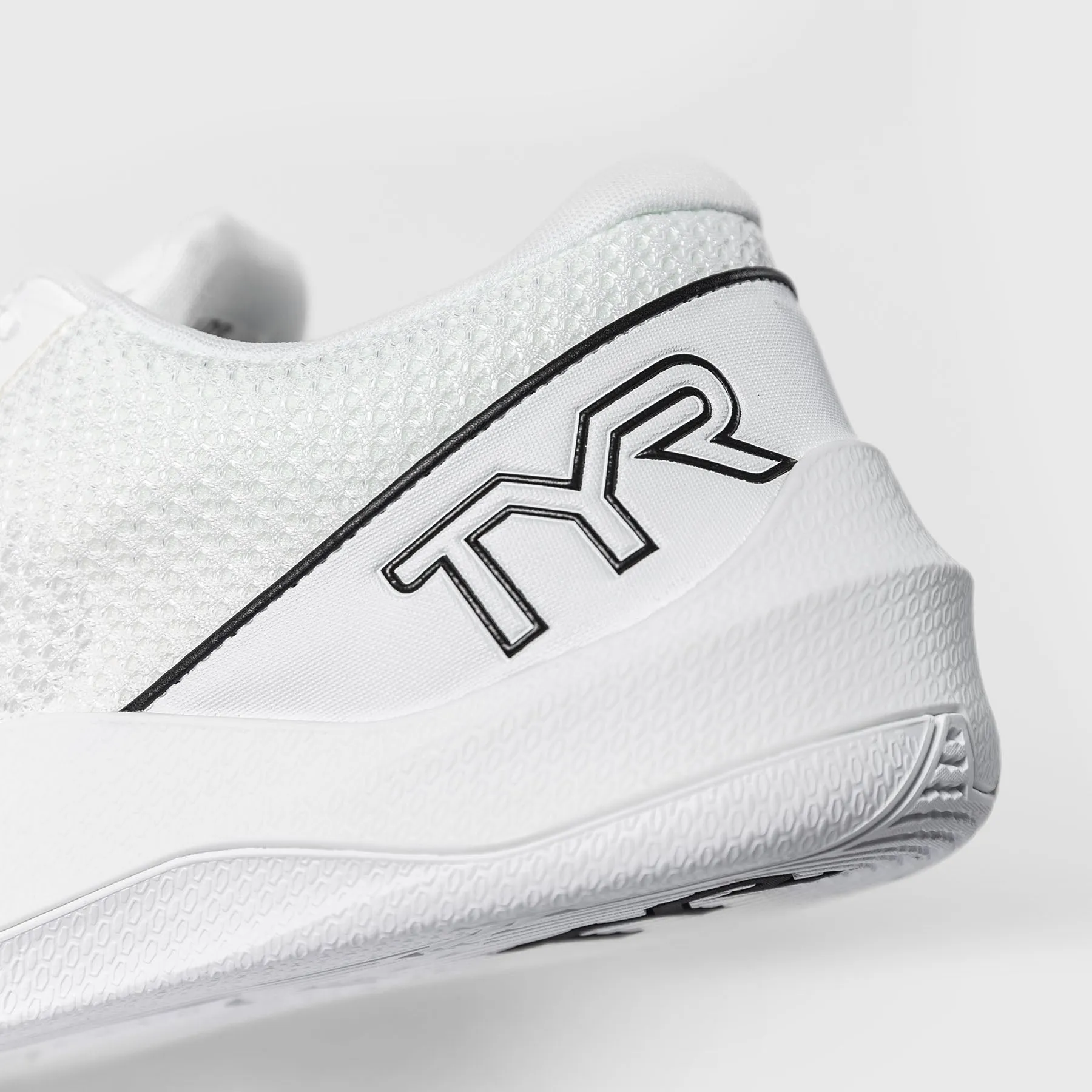 Tyr - Women'S Cxt-2 Trainer - White/Black Tough Exterior Comfortable Famous
