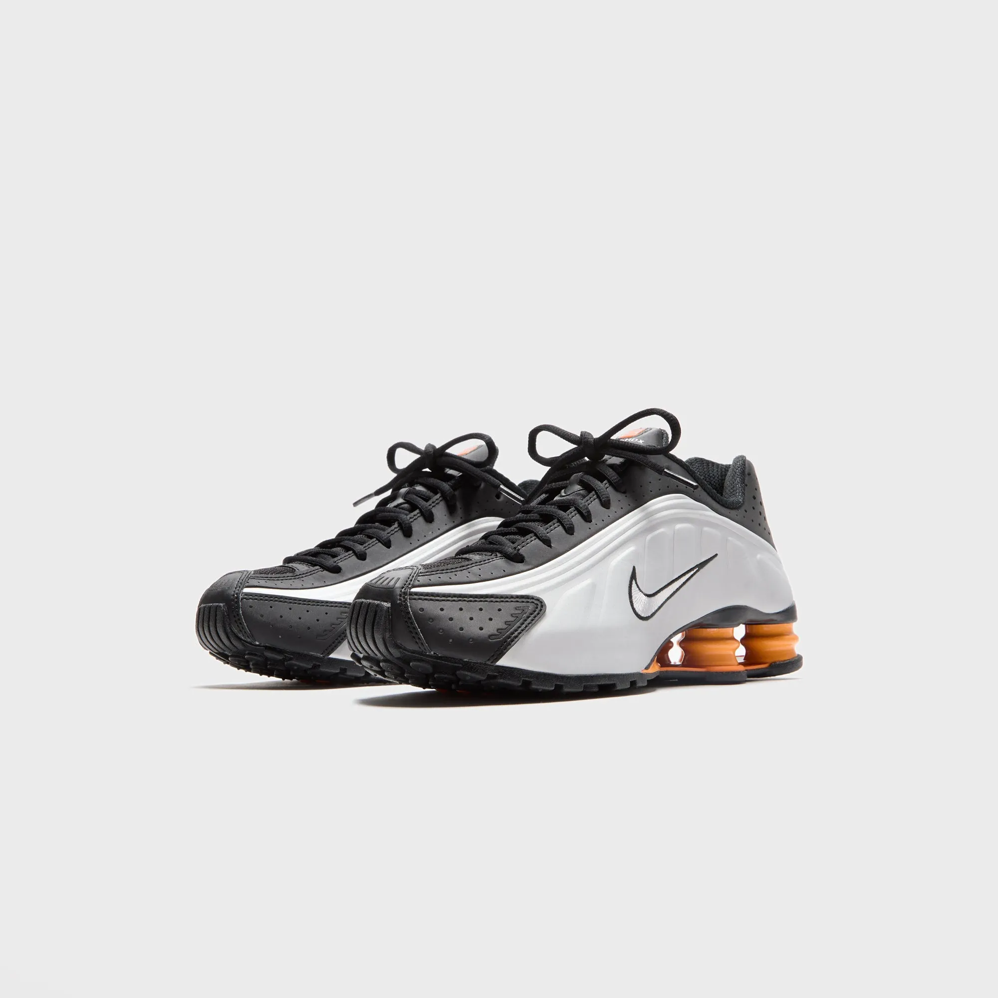 Comfort Groove Comfortable Strap Up Knee High Boots Nike Shox R4 - Black / Vast Grey / Bright Mandarin / Metallic Silver
