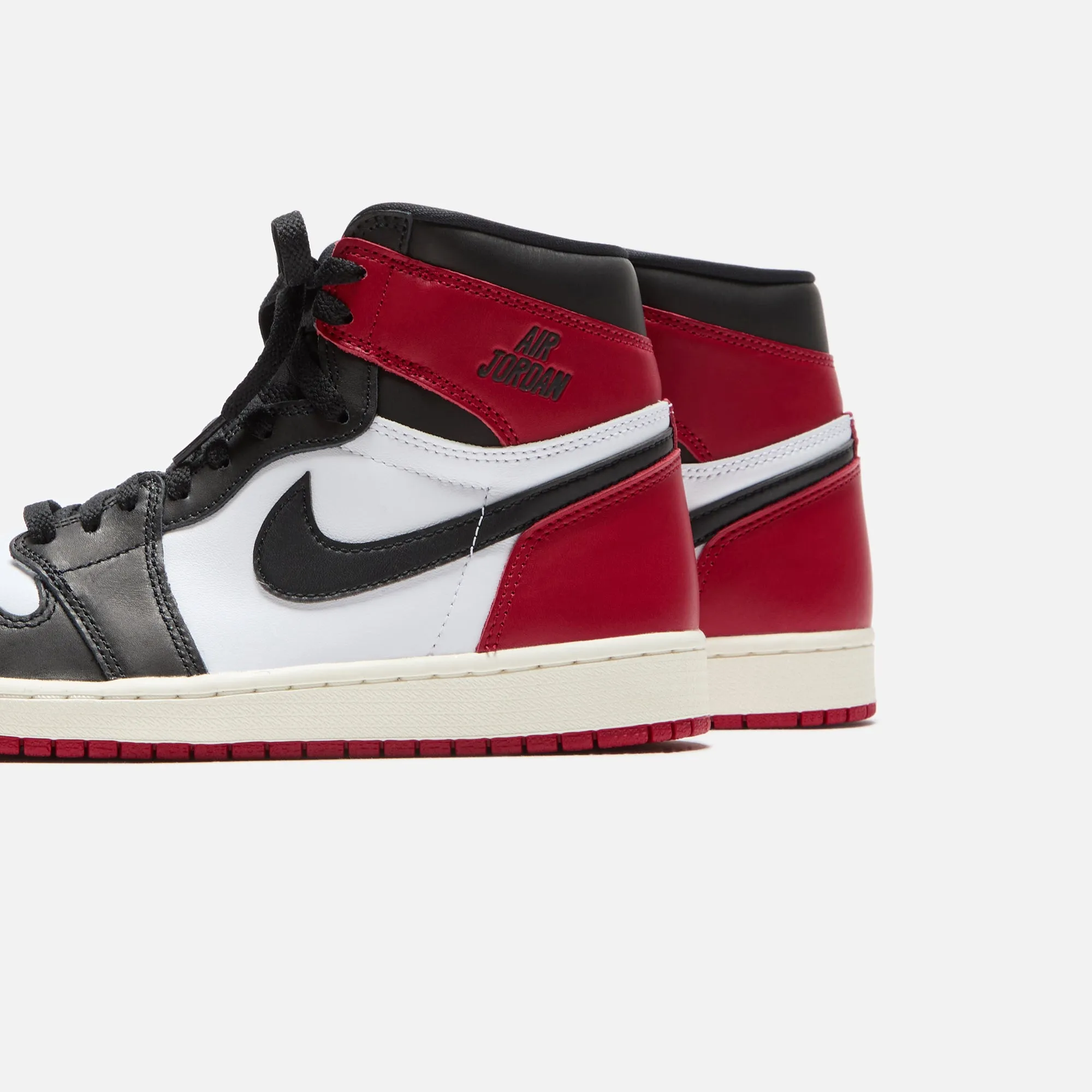 Breathable Function Jordan Air Jordan 1 Retro High Og - Black / Varsity Red