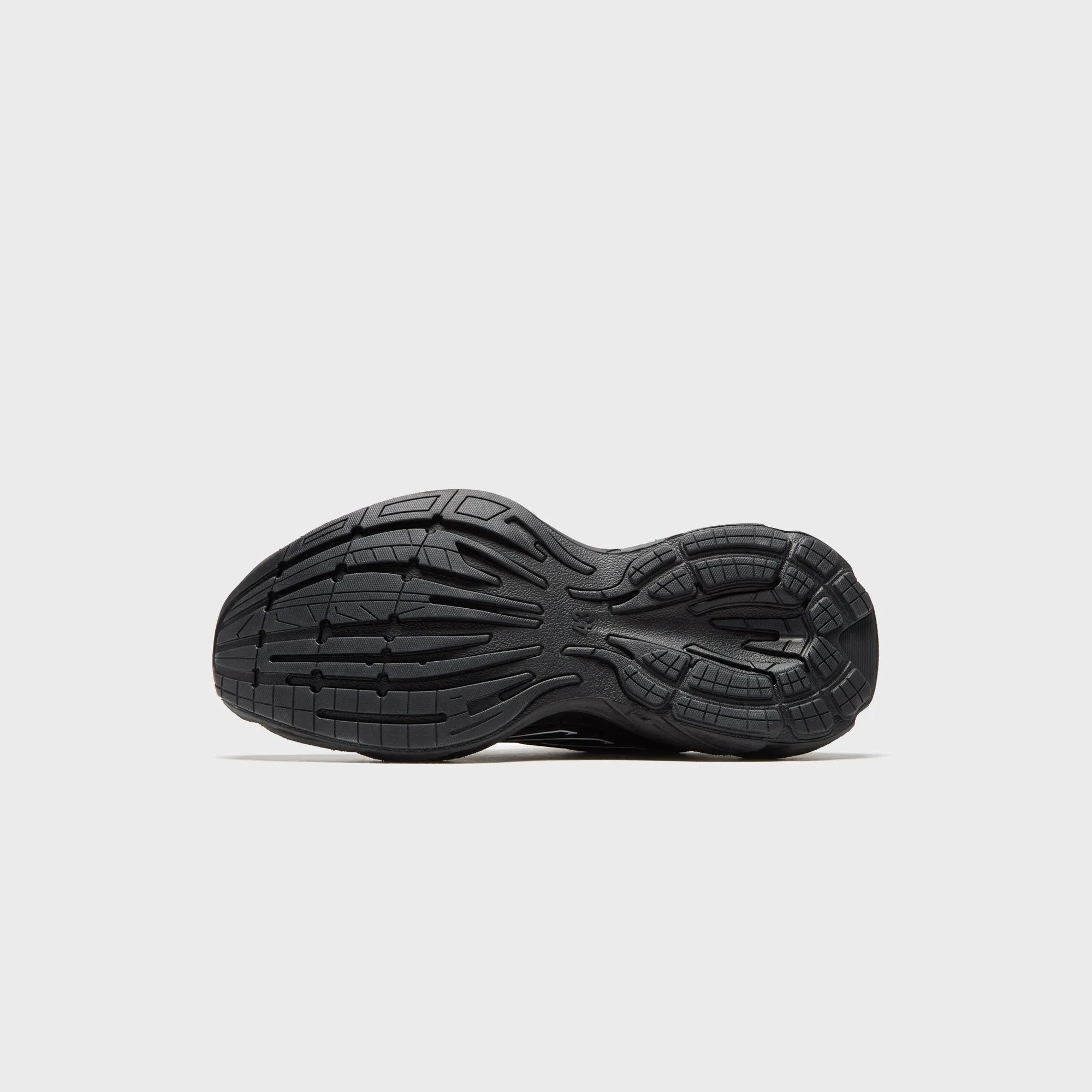 Balenciaga Monday - Black Athletic Fit Innovation Fluidride Midsole