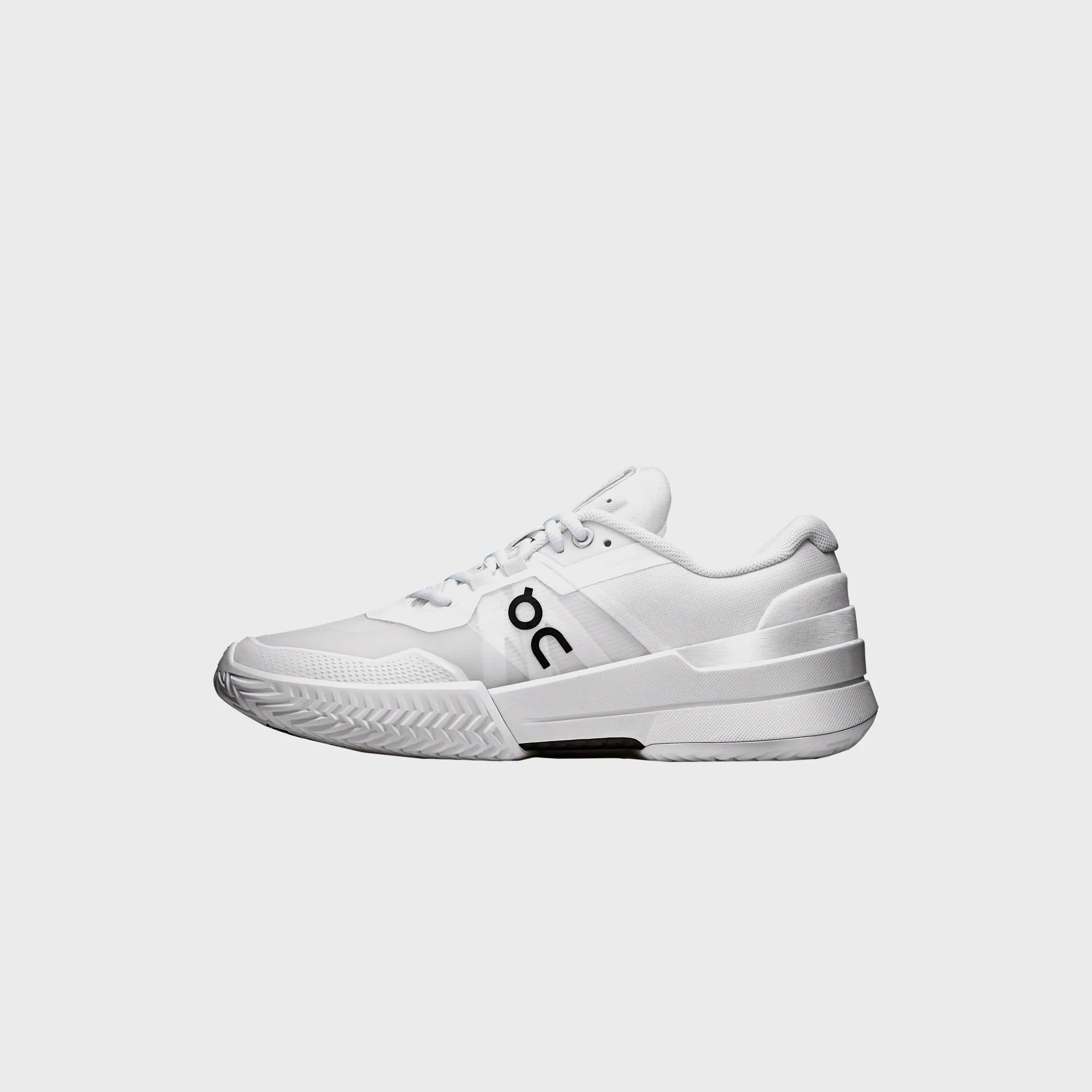 Stretch Ability On Running Wmns The Roger Pro 2 - All White