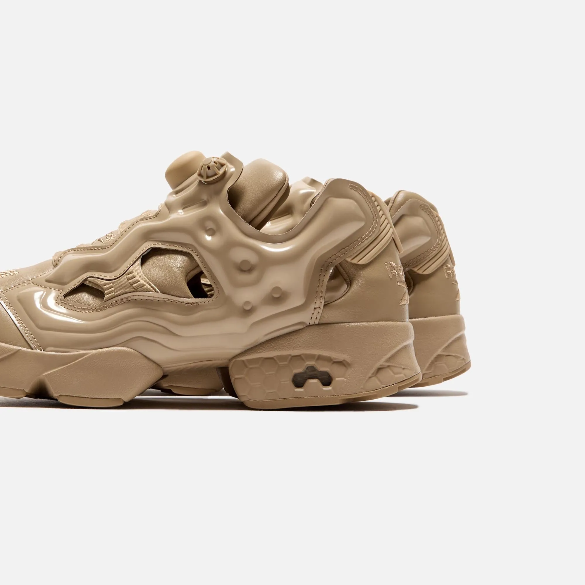 Soft Leather Upper Design Reebok X Needles Instapump Fury 94 - Canvas / Canvas / Canvas