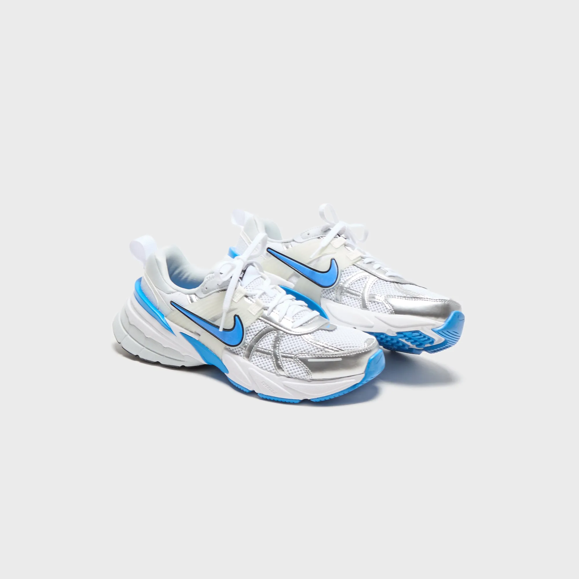 Slip-On Ballet Flats With Mesh Comfortable Exquisite Nike Wmns V2K Run - White / Pure Platinum / Summit White / Light Photo Blue