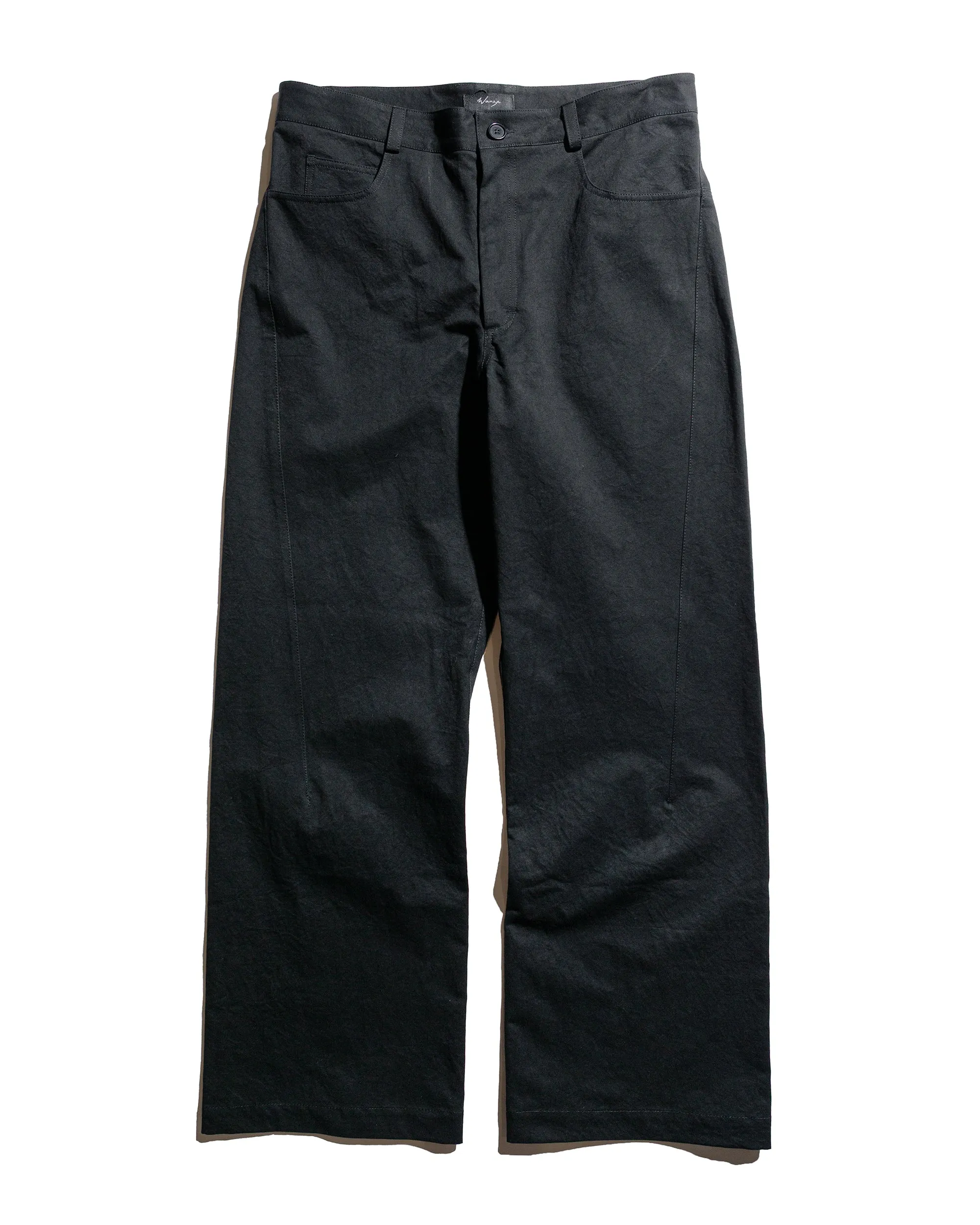 Comfortable Width Wanze Darted Straight Leg Pant Washed Cotton Black