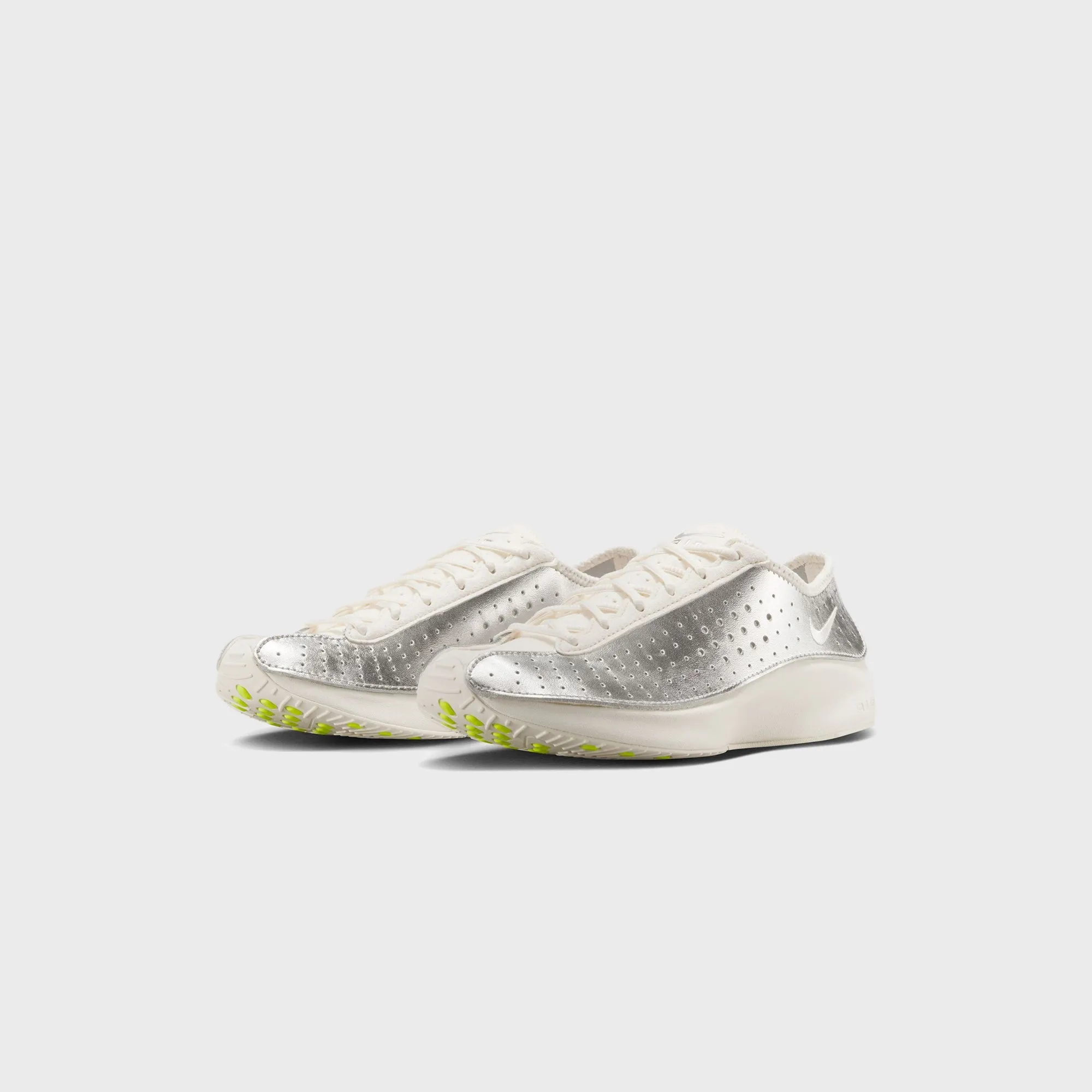 Lightweight Material Comfortable Loop Slippers Nike Wmns Air Superfly - Pale Ivory / Metallic Silver