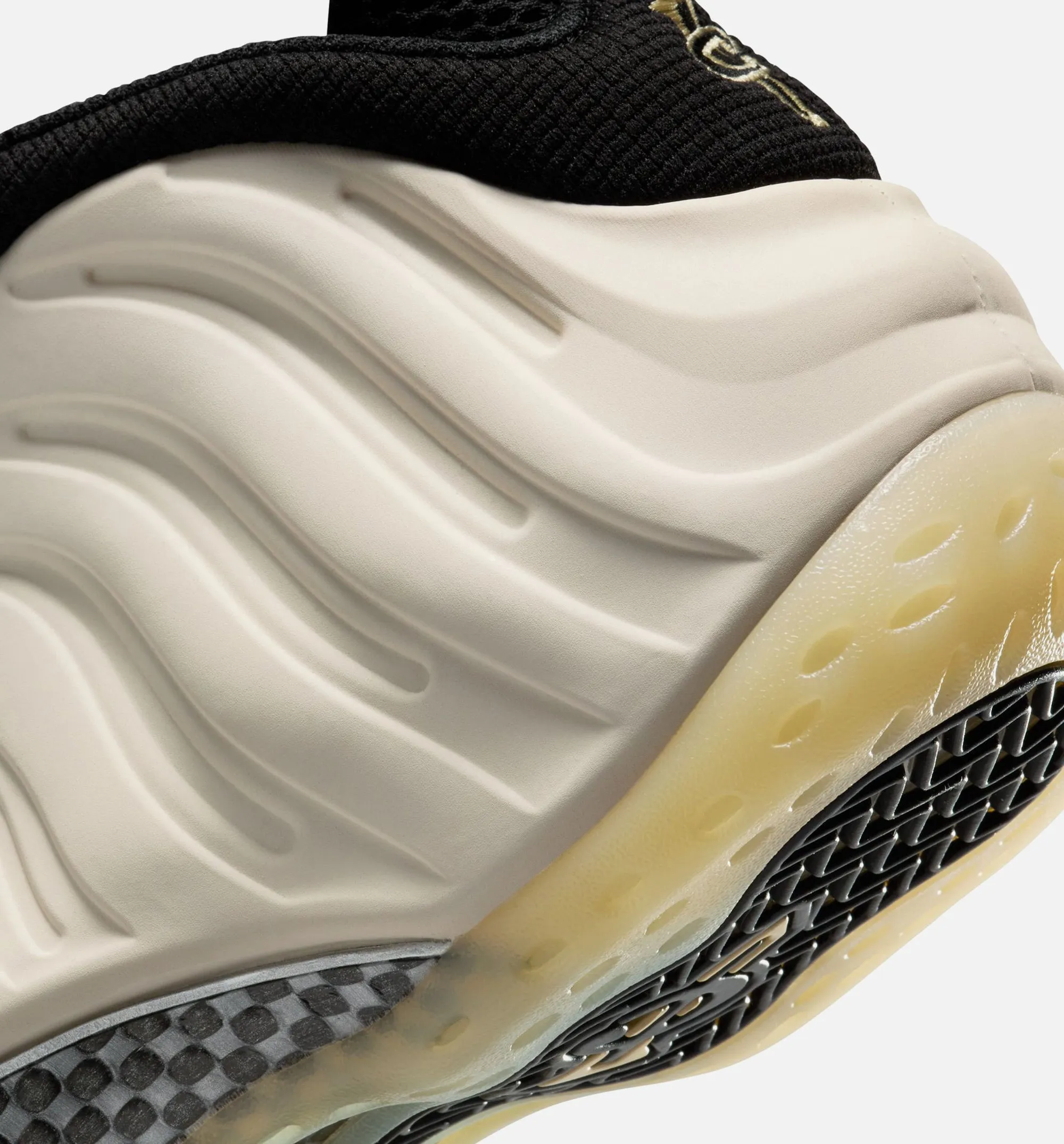 Air Foamposite One Light Orewood Mens Lifestyle Shoe - Black/Team Gold/Orewood Brown Chrome Comfortable Anti - Slip Material