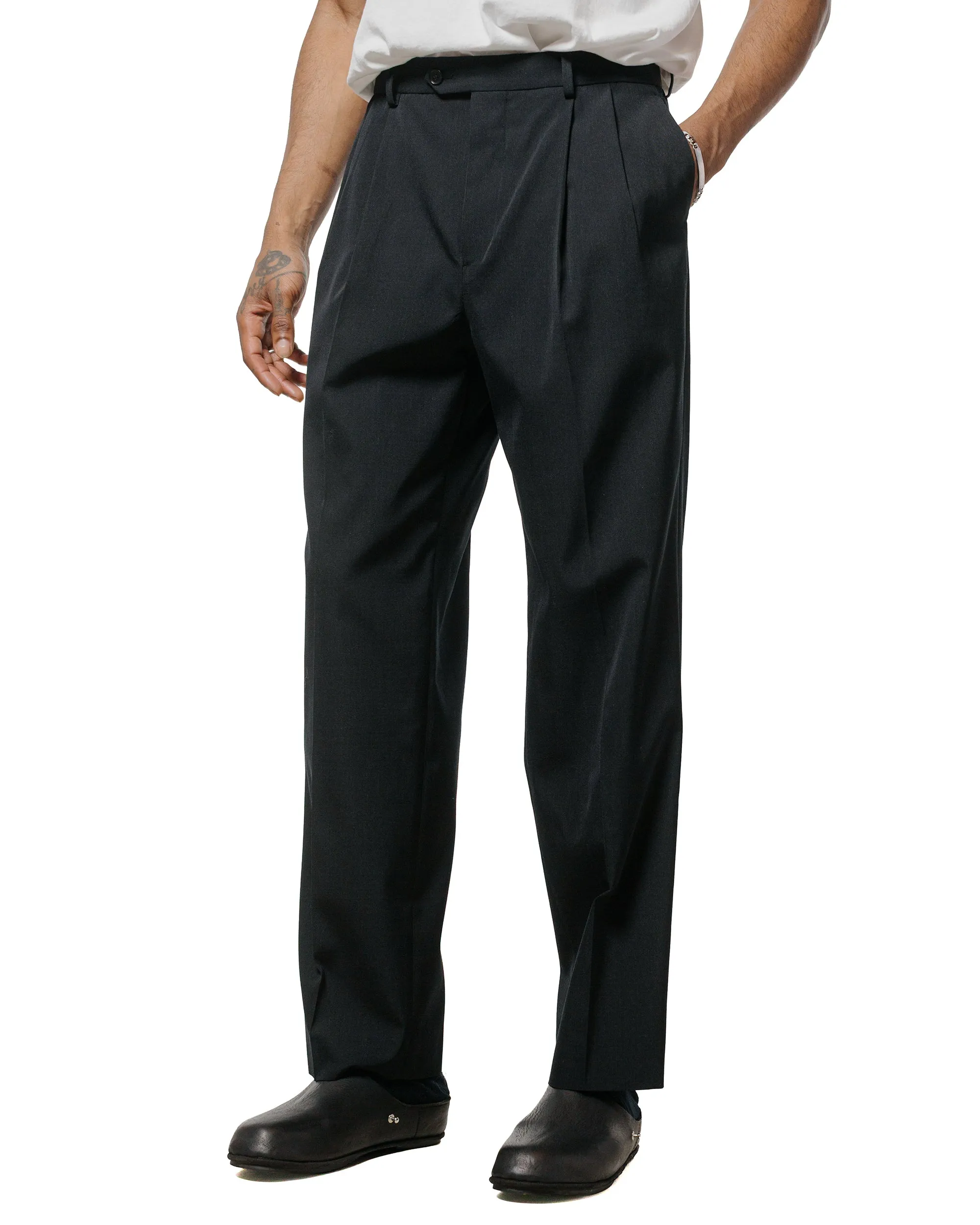 Comfortable Cup Comfort Level Auralee Light Wool Max Gabardine Two-Tuck Slacks Top Black