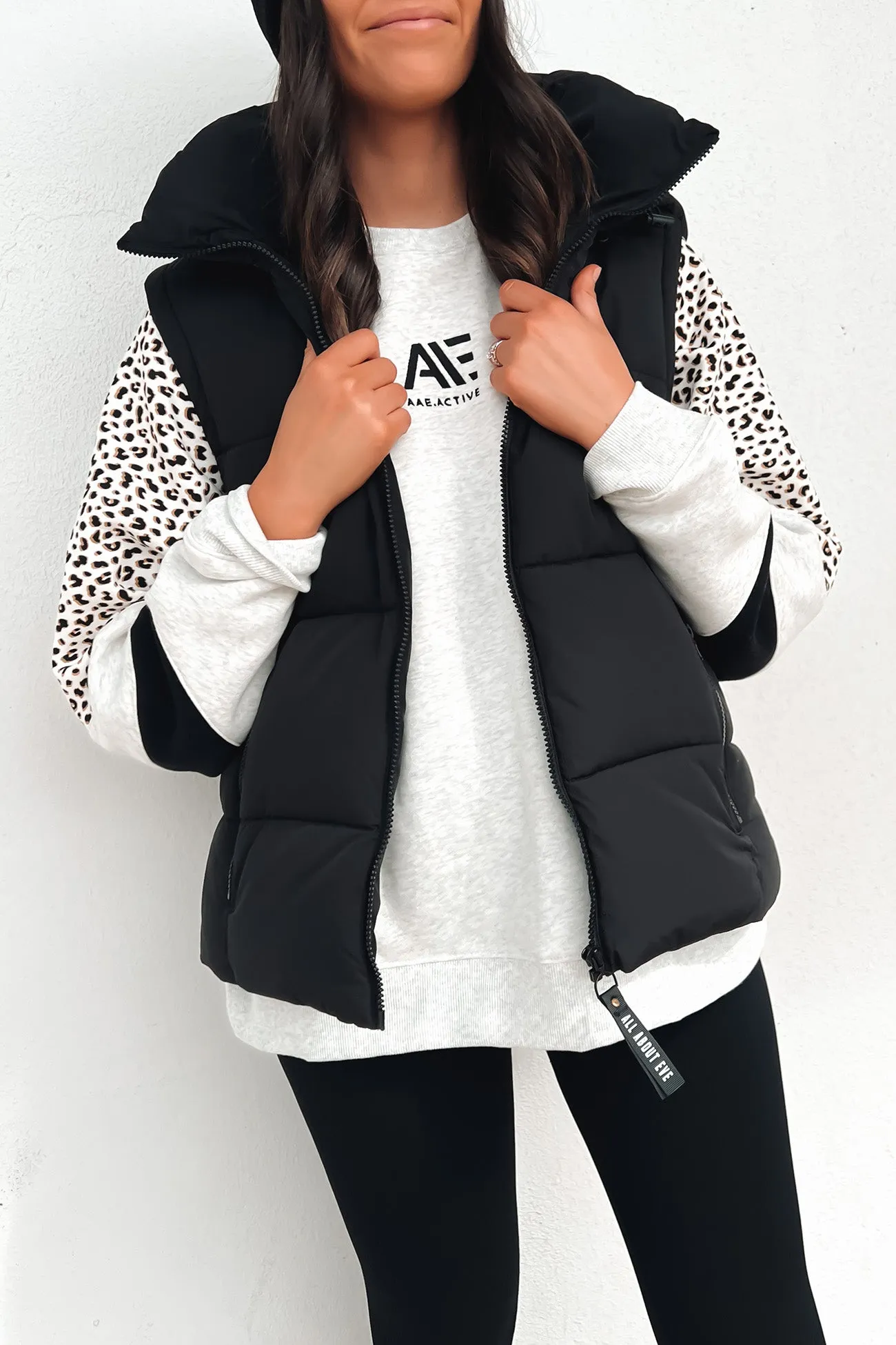 Comfortable Crepe Comfortable Genuine Leather Waistband Remi Luxe Puffer Vest Black