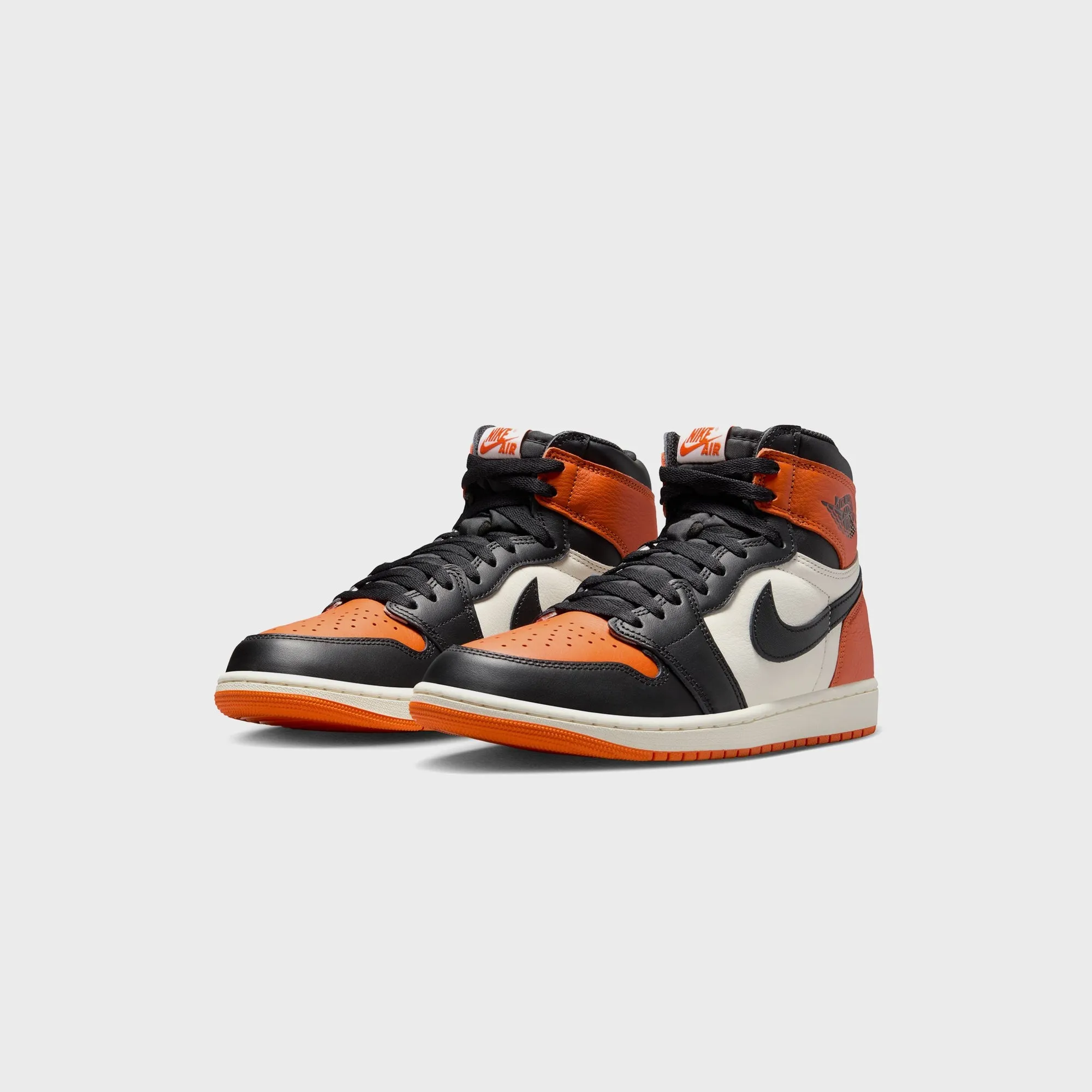 Jordan Air Jordan 1 High Og - Black / Sail / Starfish Cross Training