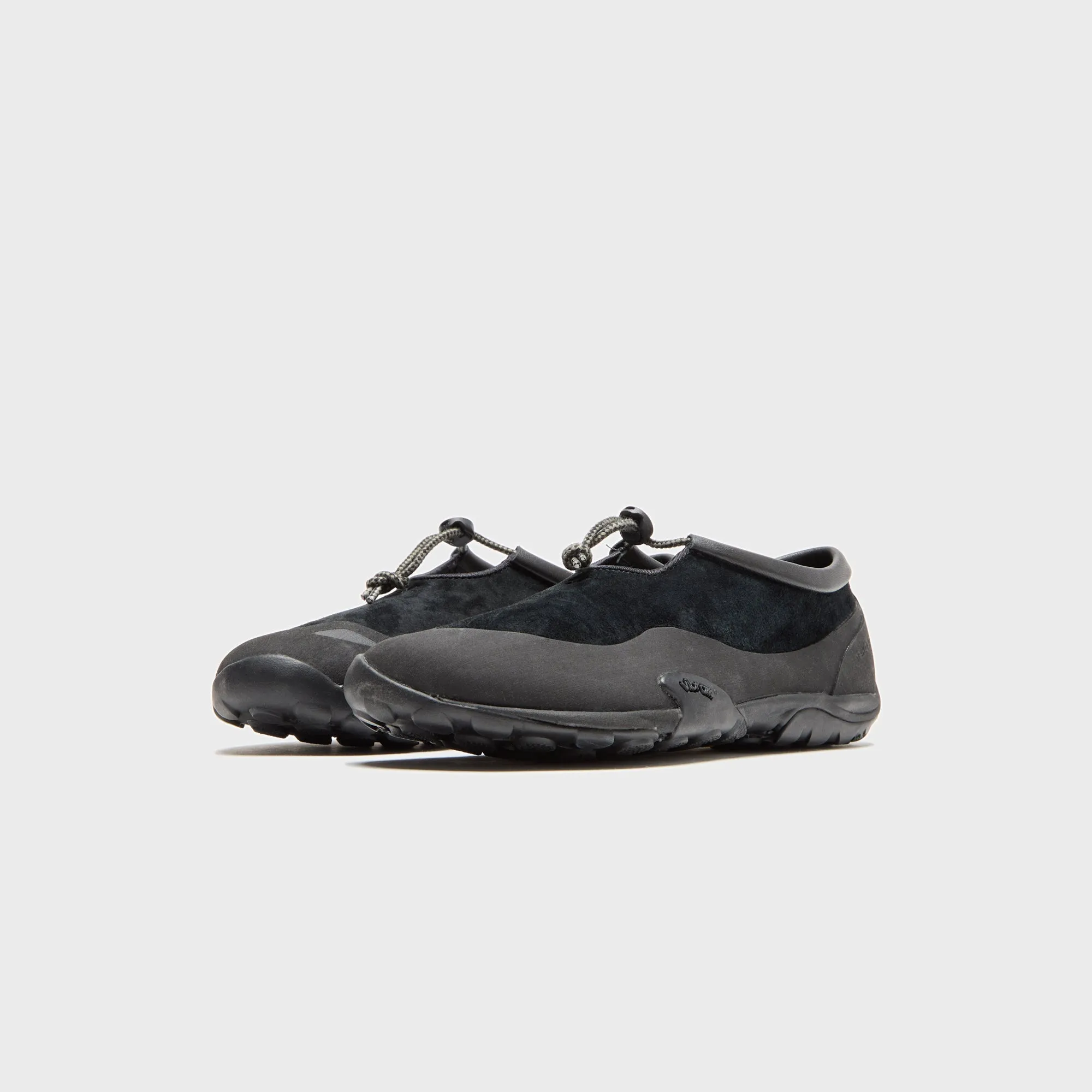 New Balance X Tokyo Design Studio Mt10T - Black Plain Heels Self-Protecting