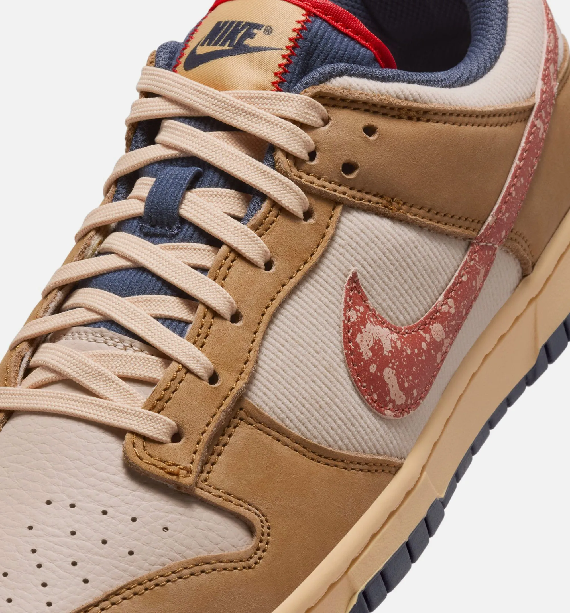 Dunk Low Retro Se Wheat Mens Lifestyle Shoe - Wheat/Sanddrift/Celestial Gold/Burnt Sunrise Travel Sneakers