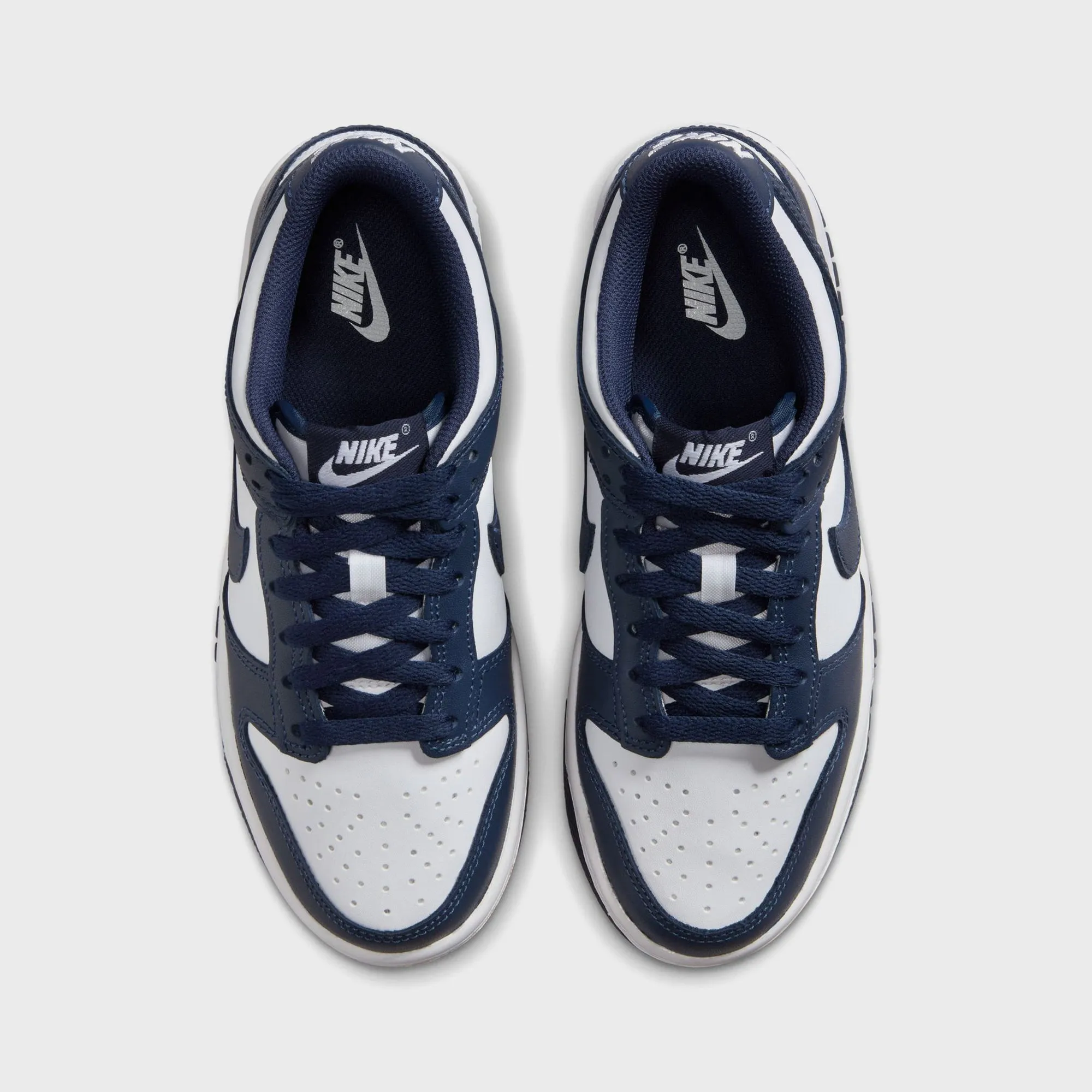 Wearability Factor Comfortable Tensionability Nike Gs Dunk Low - White / Midnight Navy