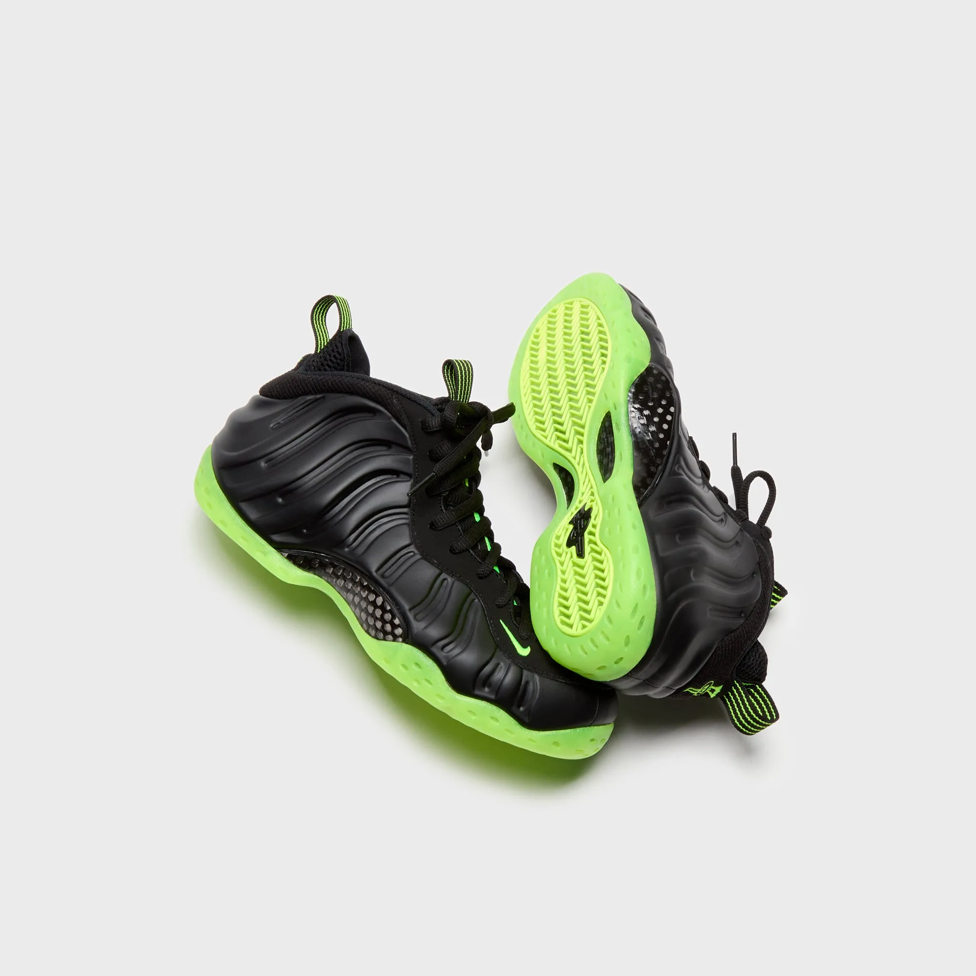 Anti-Slip Texture Comfortable Appropriate Nike Air Foamposite One - Black / Volt