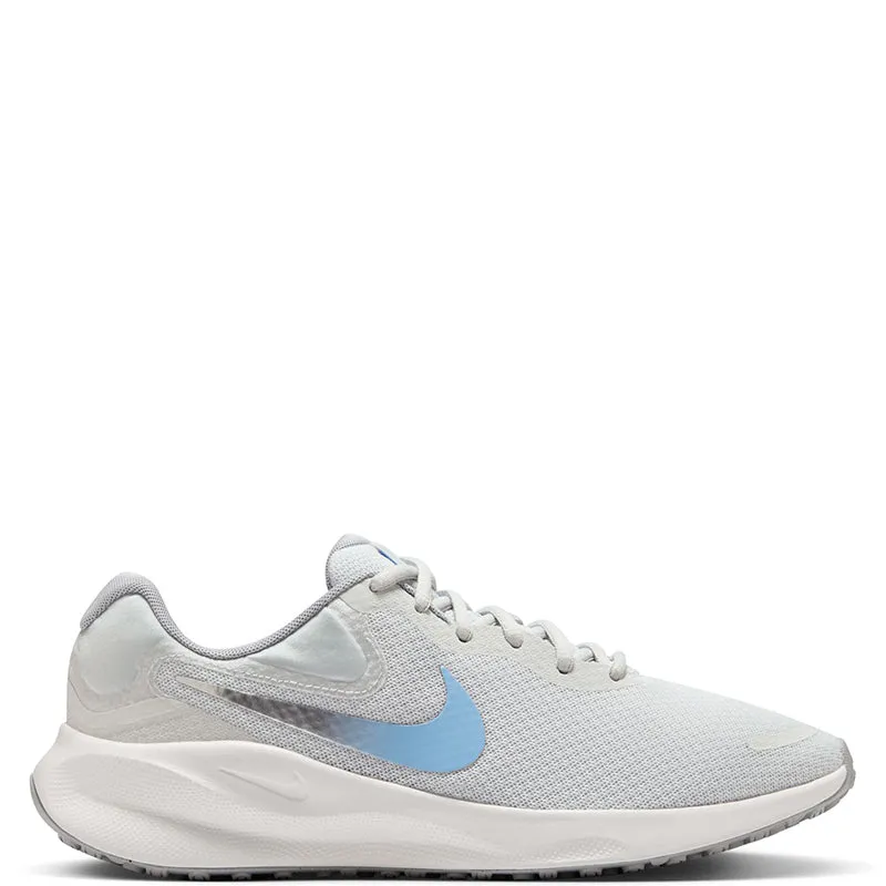 Nike Women'S Revolution 7 Comfort Affection