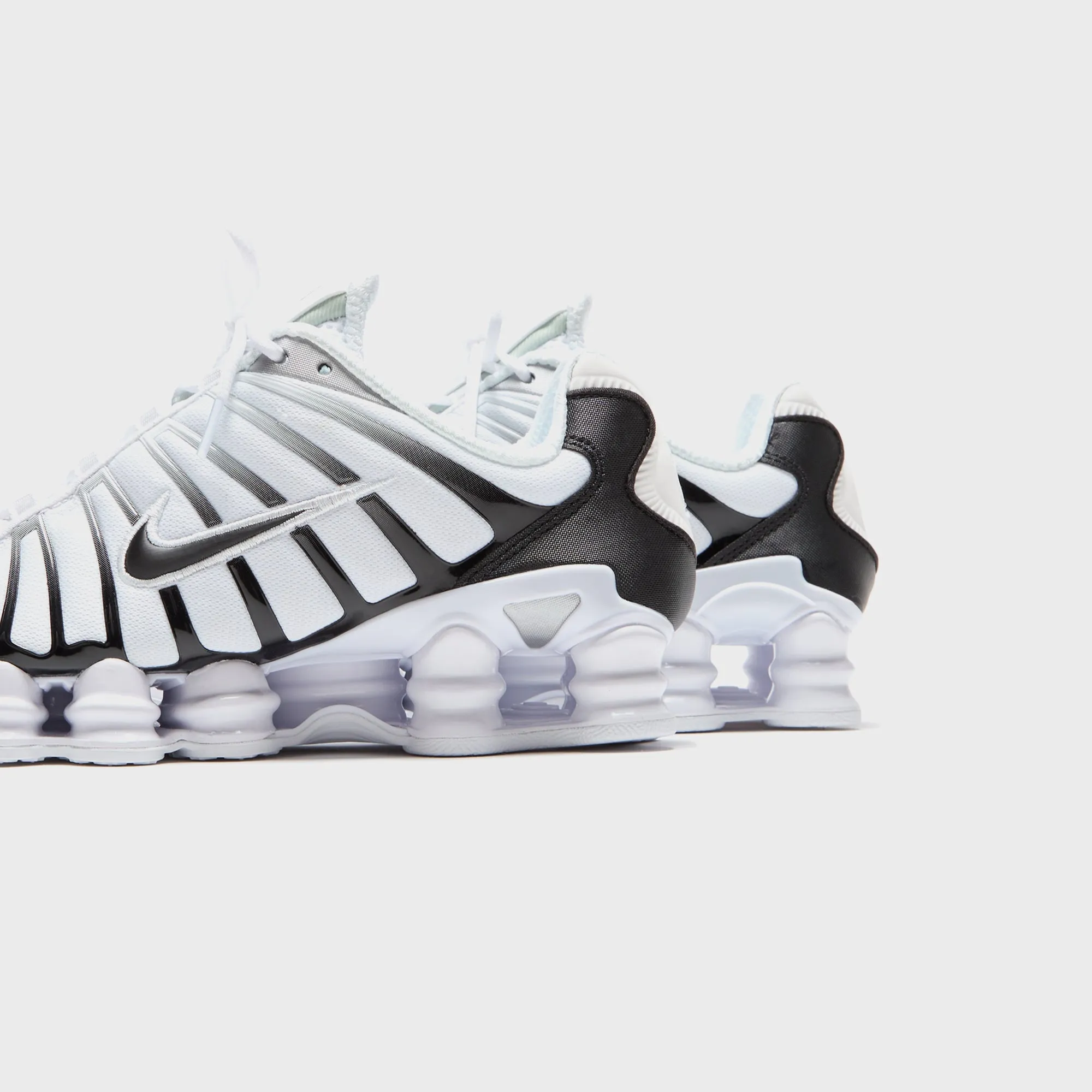 Nike Shox Tl - White / Pure Platinum / Black Comfort Adaptations Heel Cushion Function
