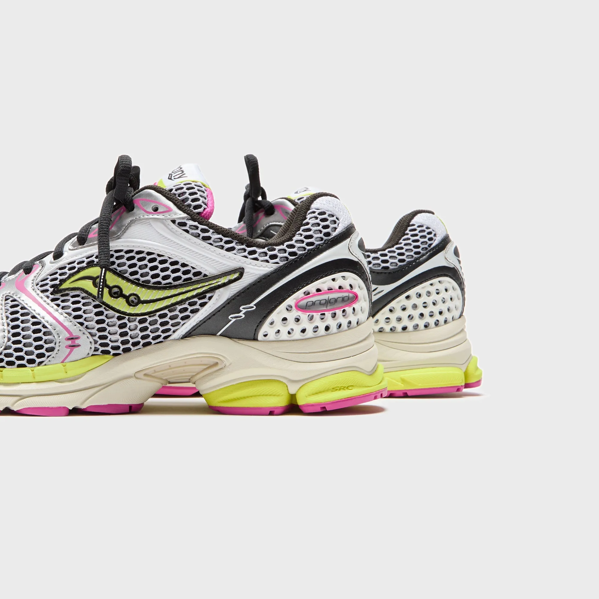 Saucony Progrid Triumph 4 - White / Fluo Comfort Sustainable Routine SocialMediaMarketing