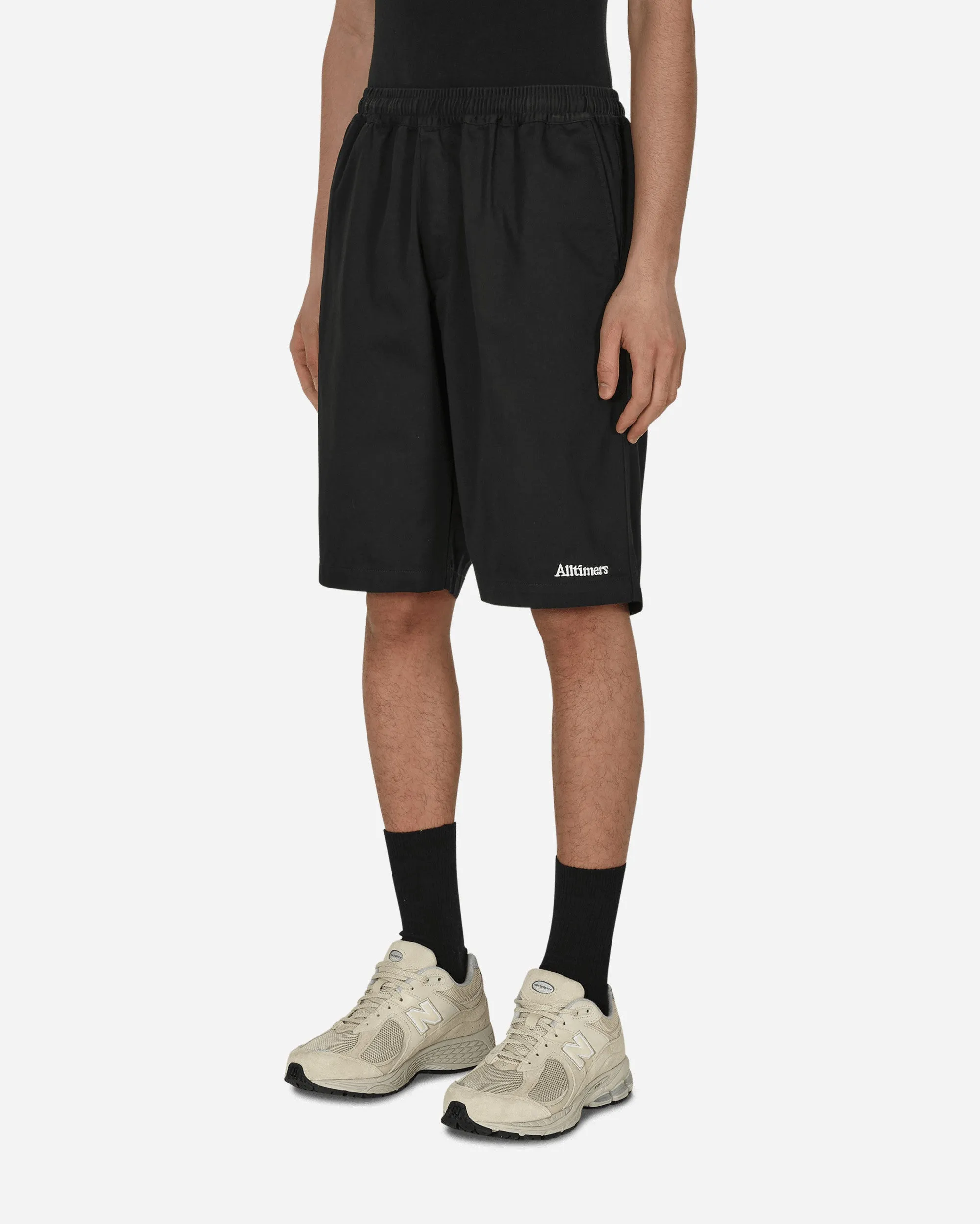 Yacht Rental Shorts Black Top Stitched