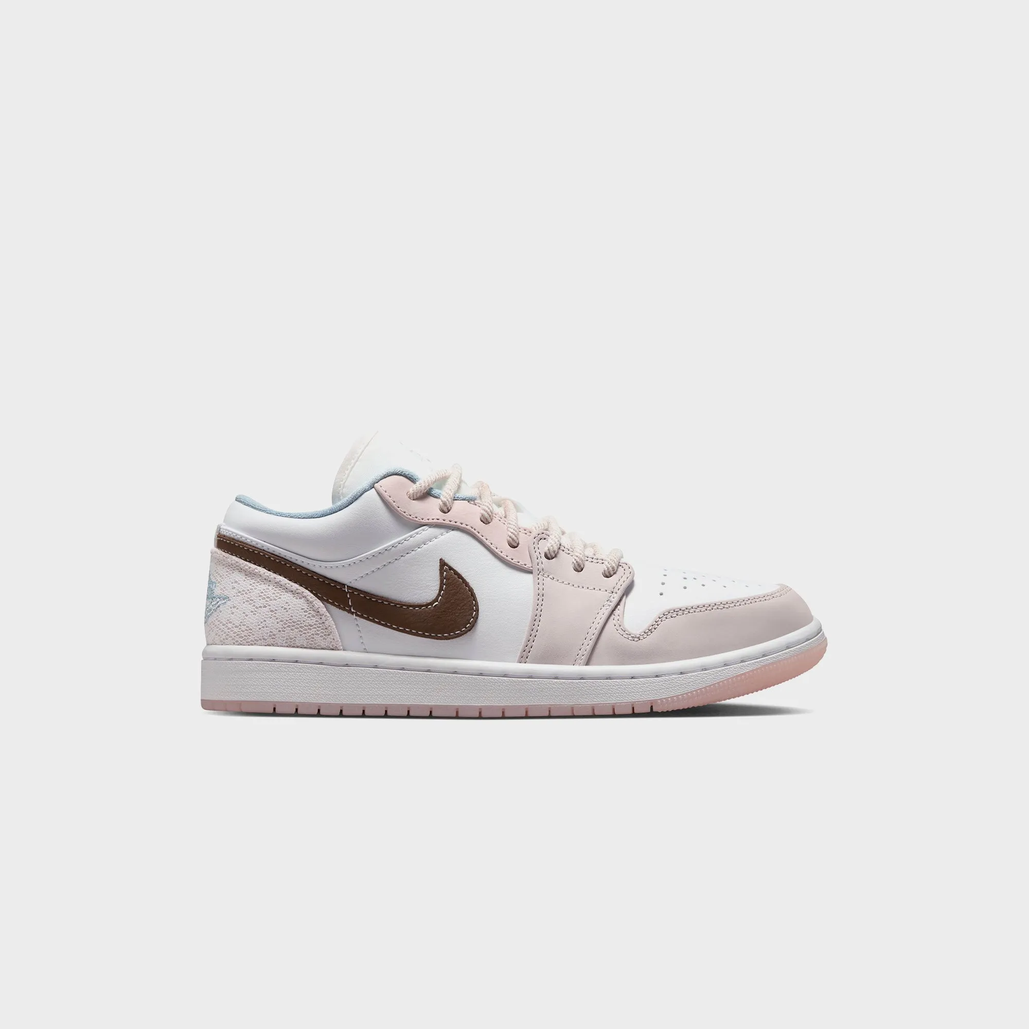 Nike Wmns Air Jordan 1 Low - White / Light Soft Pink / Ironstone Slip-Resistant Function