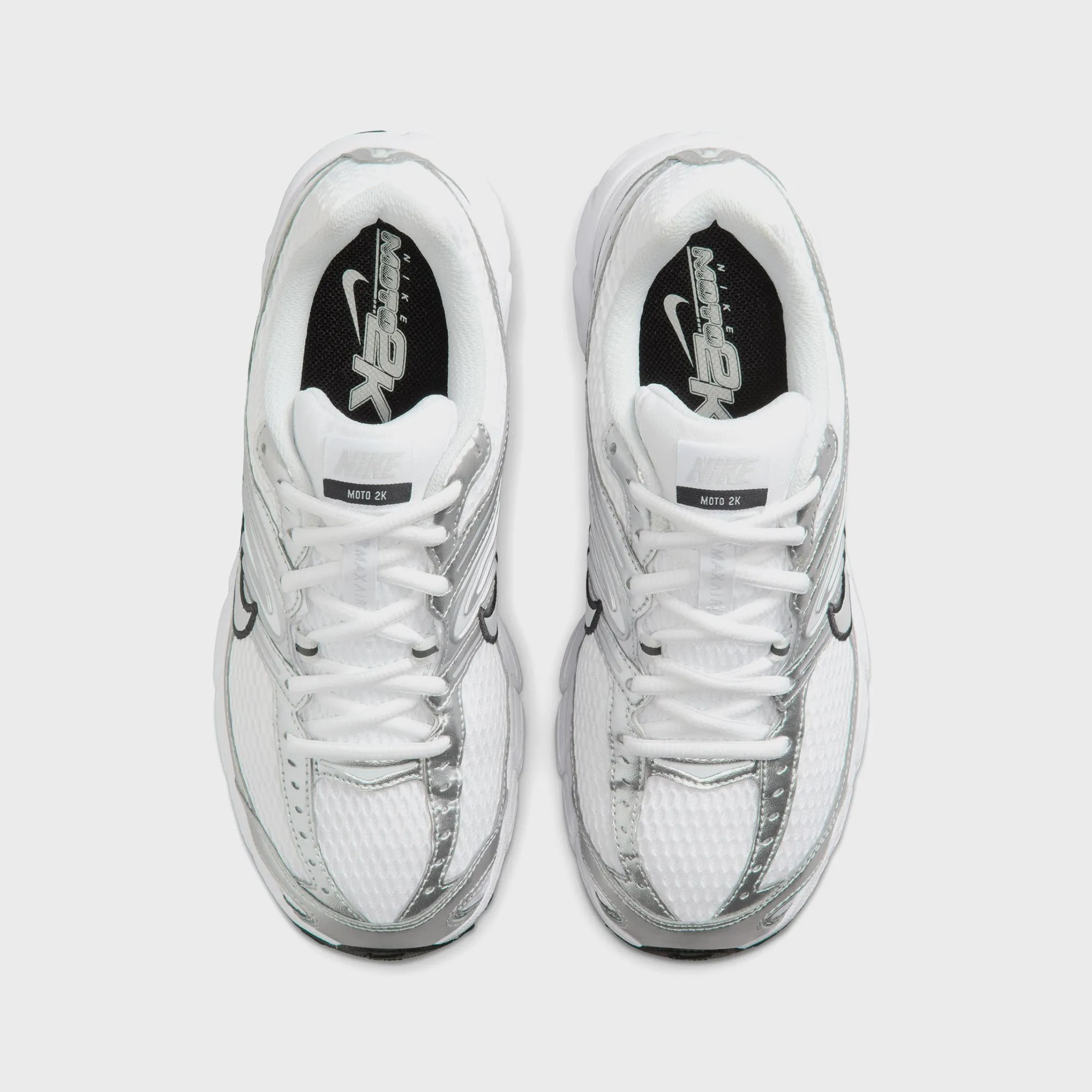 Nike Wmns Air Max Moto 2K - White / Photon Dust / Metallic Silver / Black Shape - Retaining