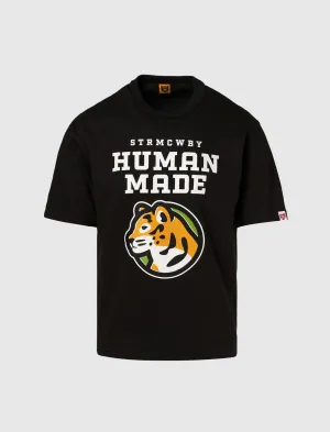 Stretchable Trim Double-Stitched Feature Graphic T-Shirt