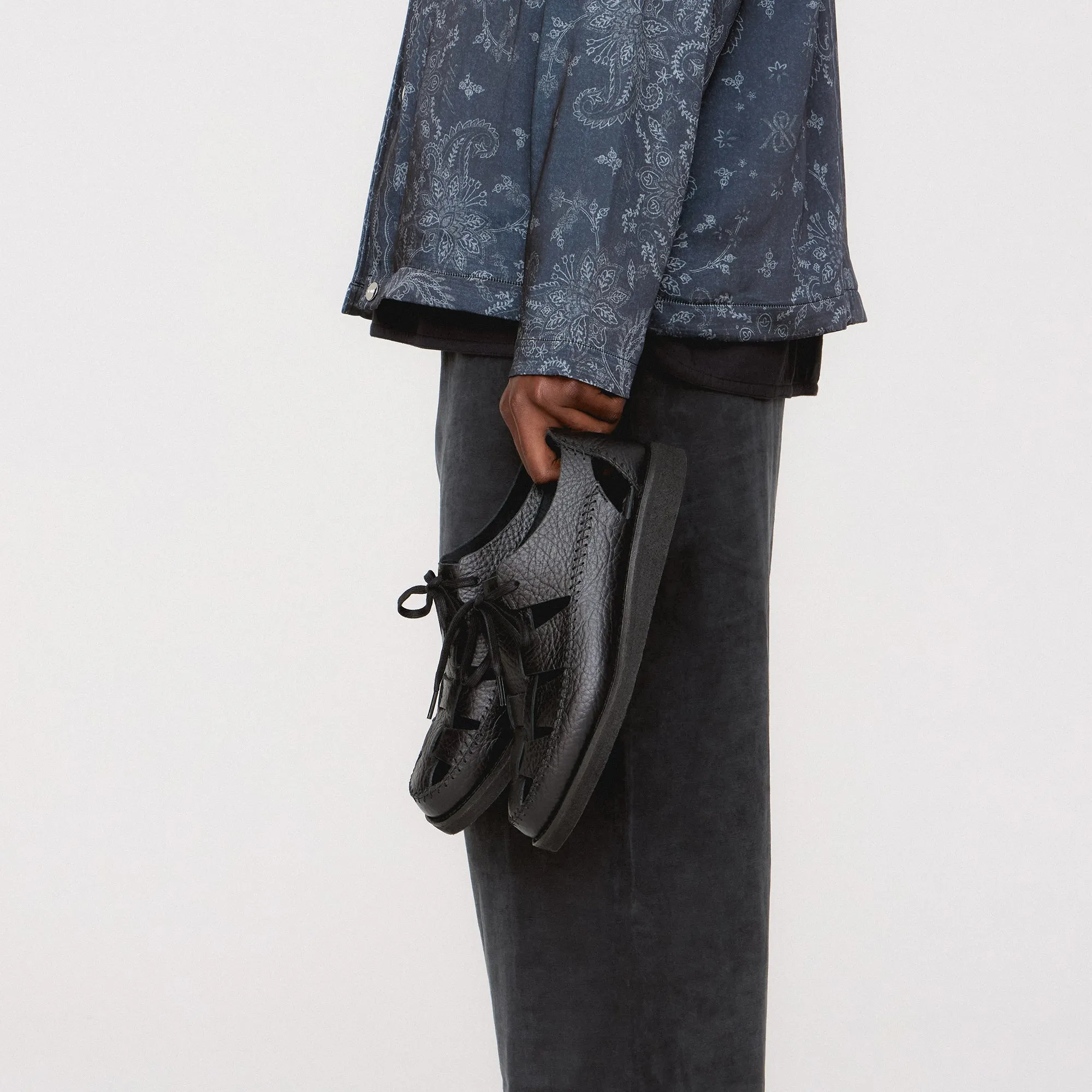 Wear Resistance Ability Odor Eliminator 8Th St By Ronnie Fieg For Clarks Originals Ridgevale - Black