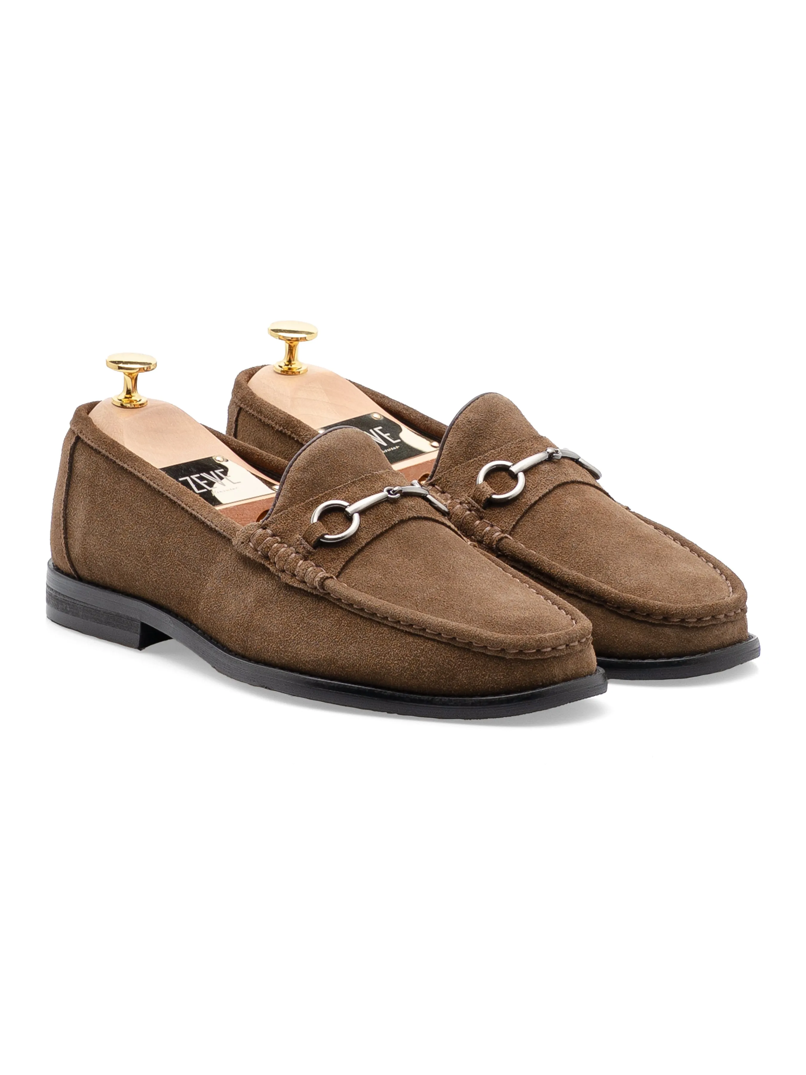 Slip-On Convenient Feature Feature Comfortable Lace Up Clogs Mario HorsebitMoccasinLoafer - Khakis Suede Leather (Silver Buckle)