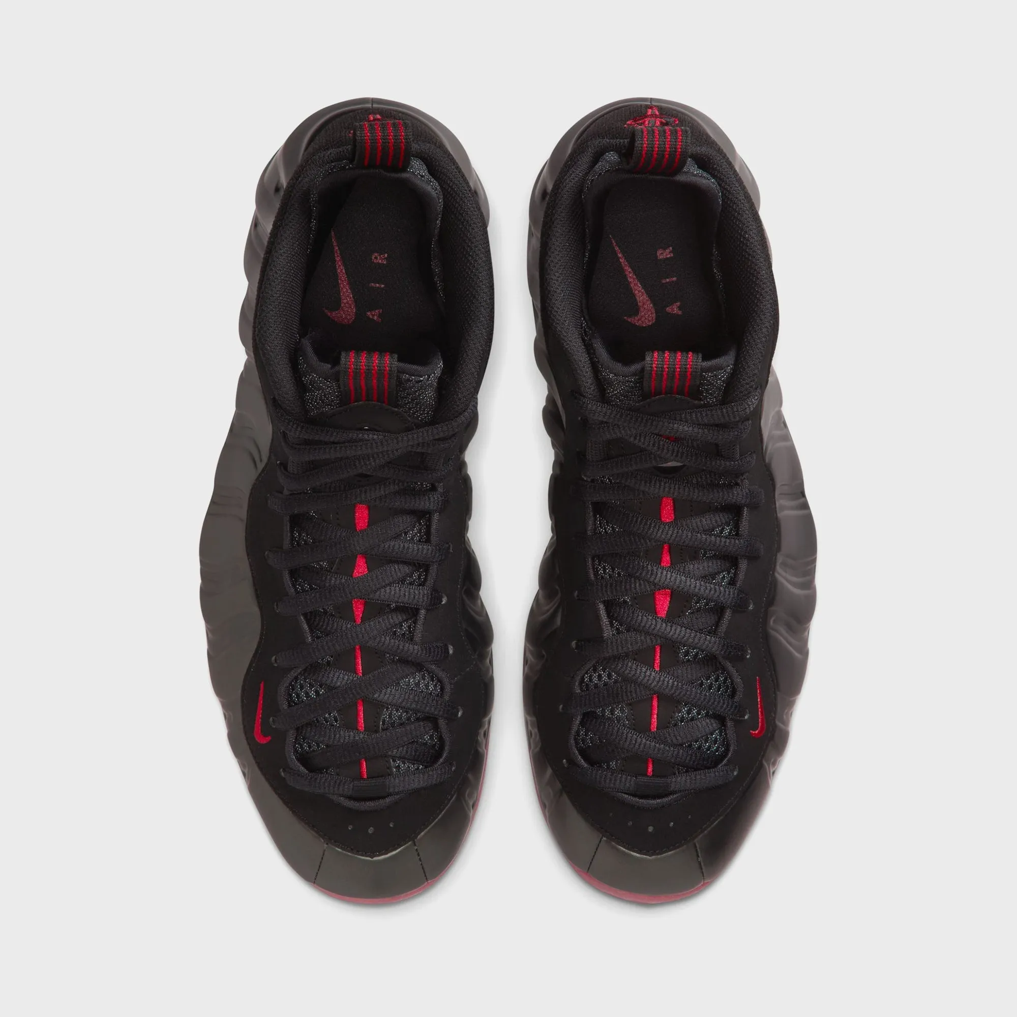 Nike Air Foamposite One - Black / Varsity Red Footbed Cushioning
