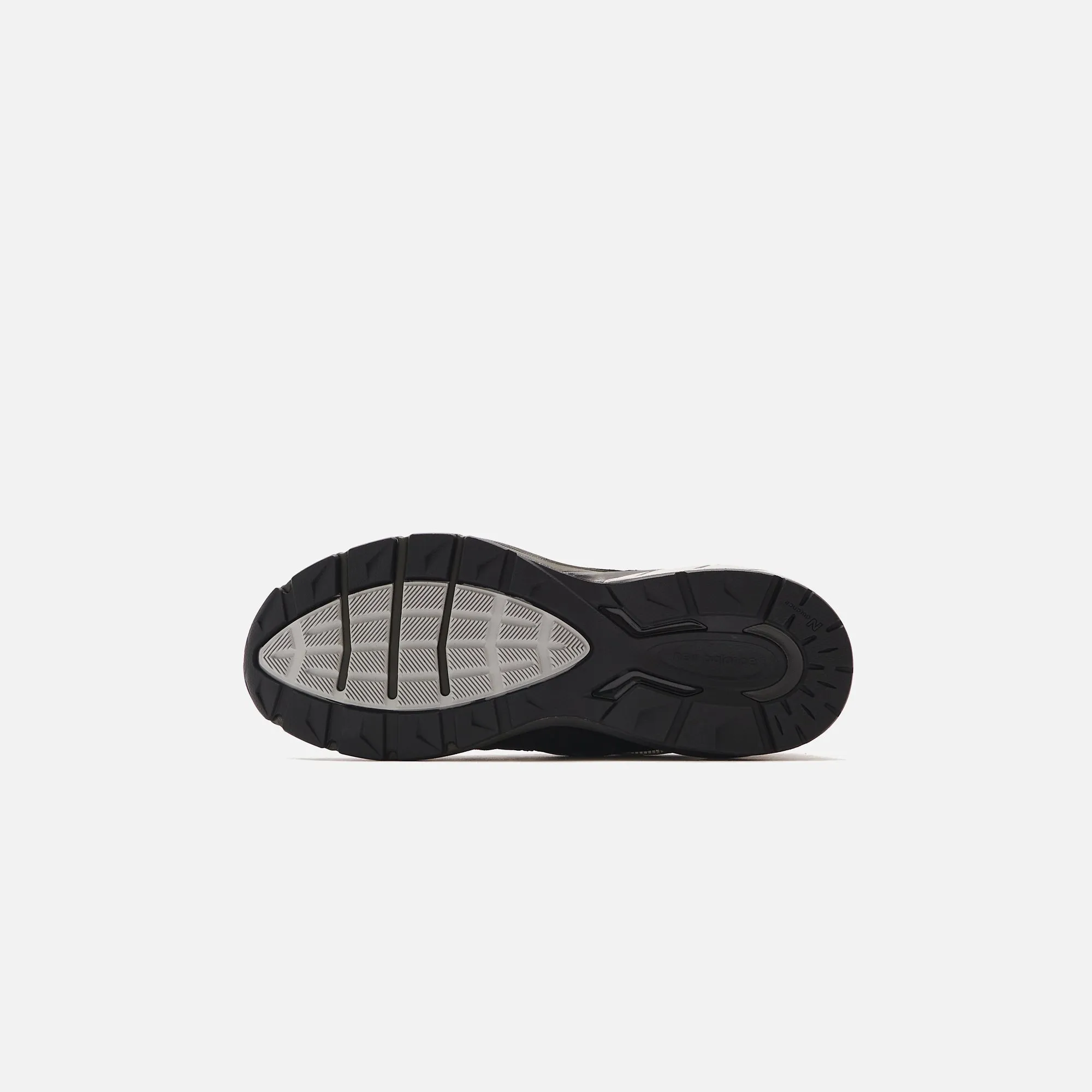 New Balance Made In Usa 990V5 - Black / Silver Comfort Grip Band