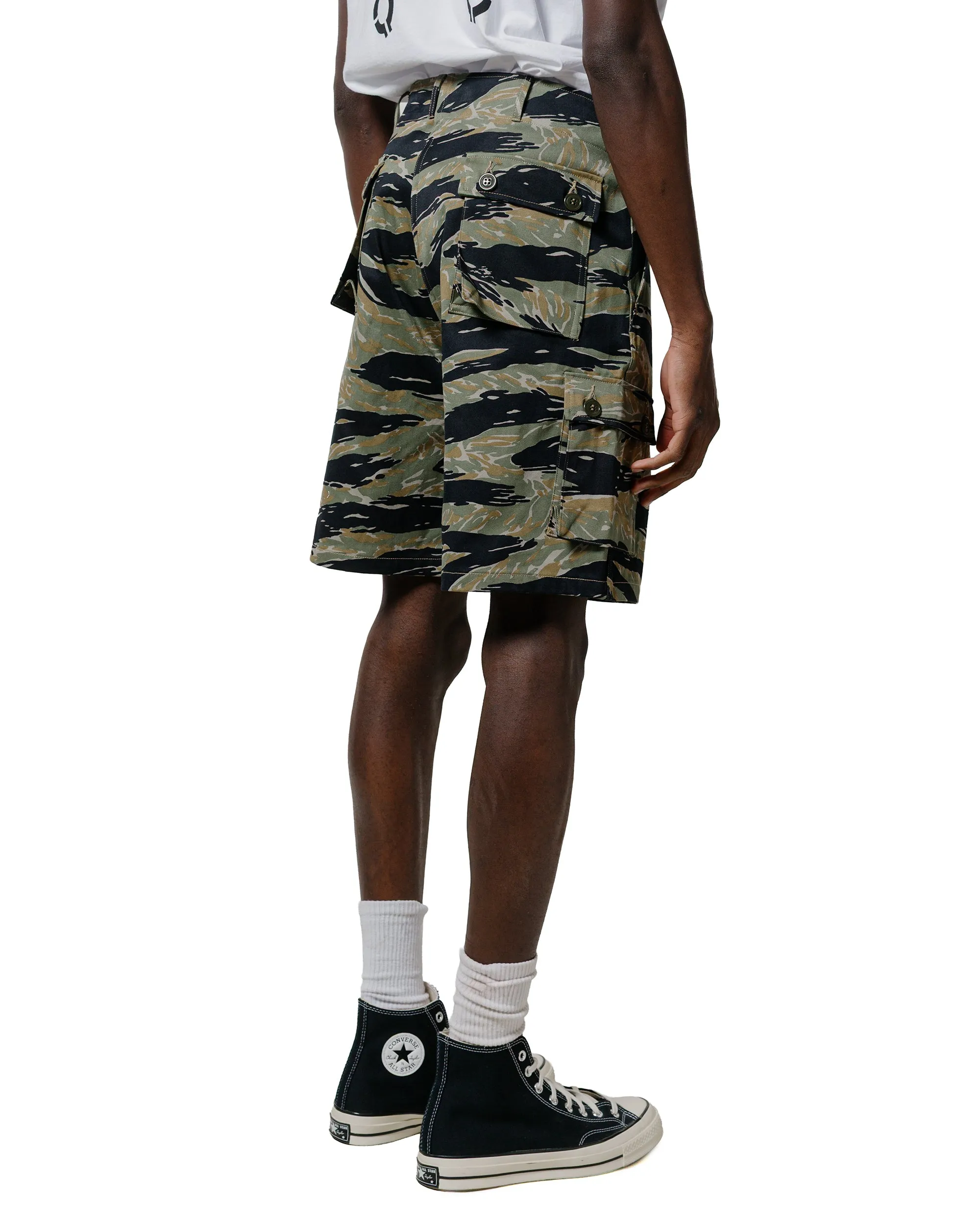 Studying The Real Mccoy'S Mp25004 Tiger Camouflage Shorts / Tadpole Green