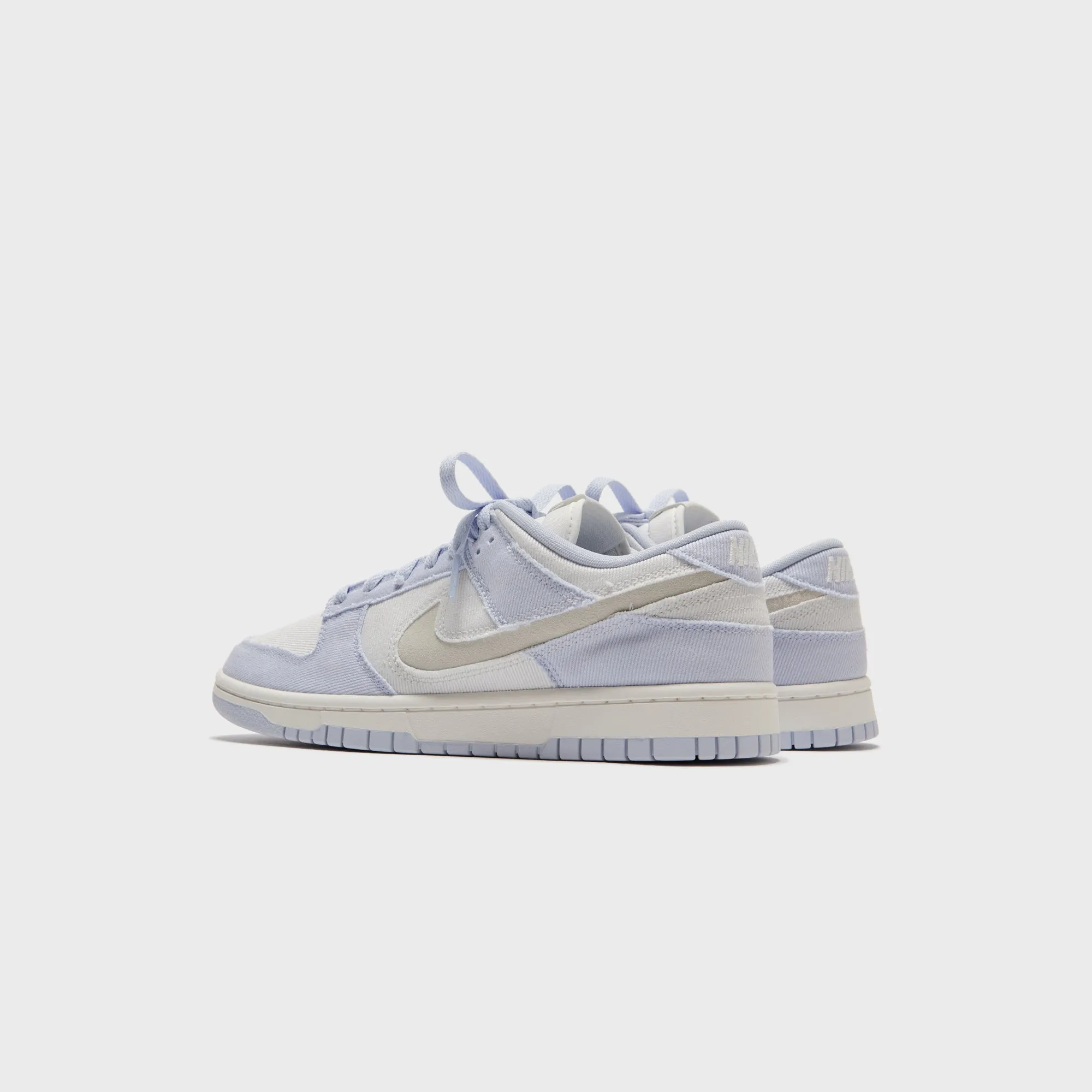 Soft Counter Design Flexible Footwear For Activity Nike Wmns Dunk Low - Sea Ghost / Summit White / Platinum