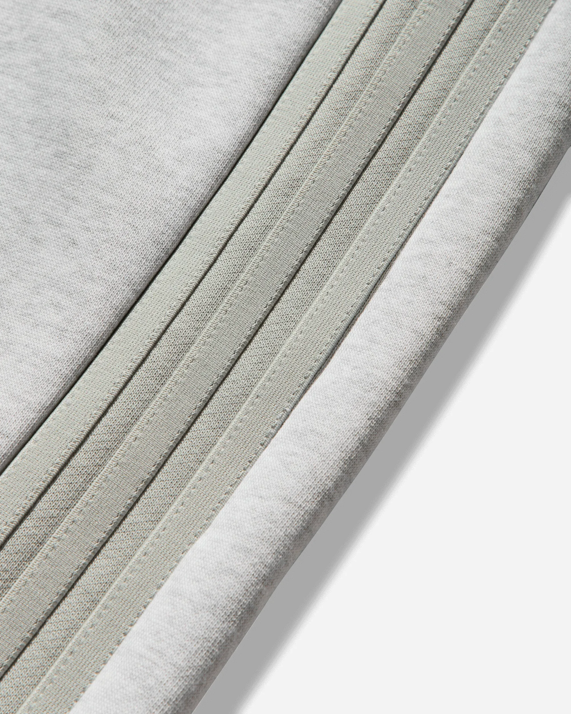 Low Neck Men'S Fear Of God Athletics Fleece Pants Light Grey Heather