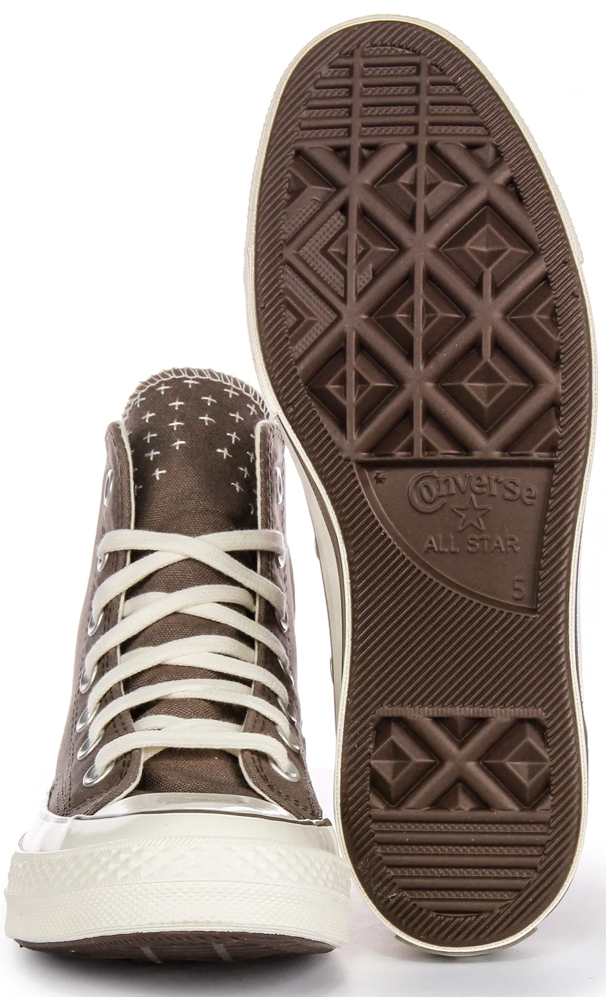 Converse Chuck 70s Hi A08529C en taupe avec un look usé