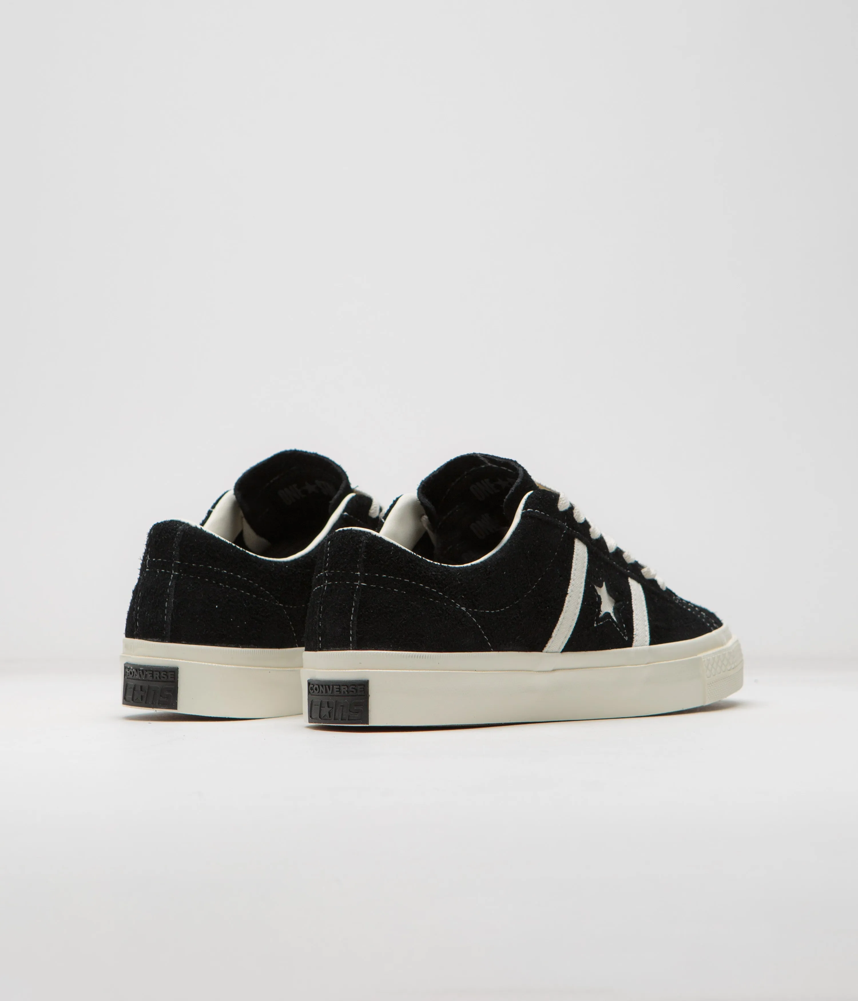 Chaussures Converse One Star Academy Pro - Noir / Aigrette / Aigrette Chaussures Converse