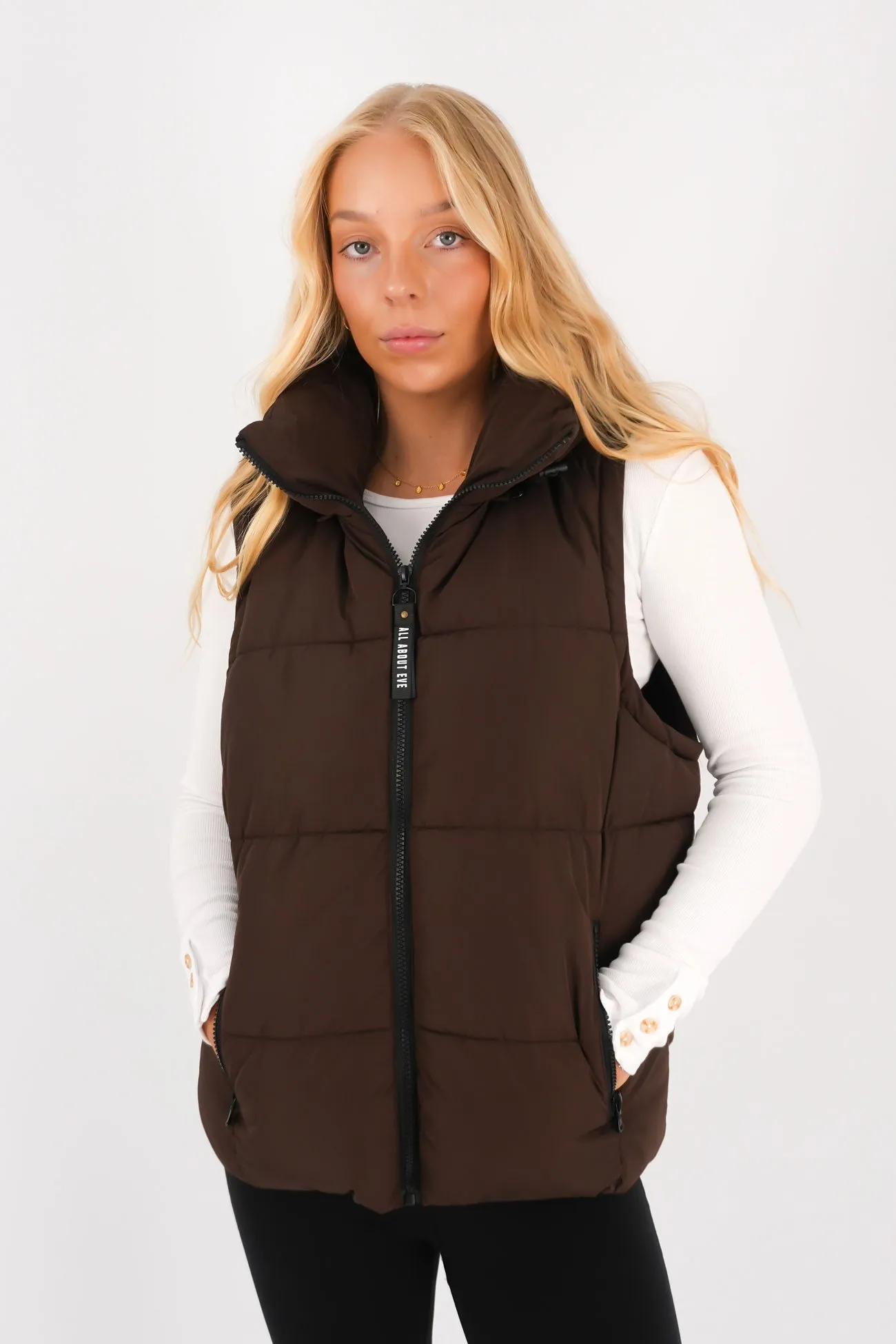 USB Charging Remi Luxe Puffer Vest Brown
