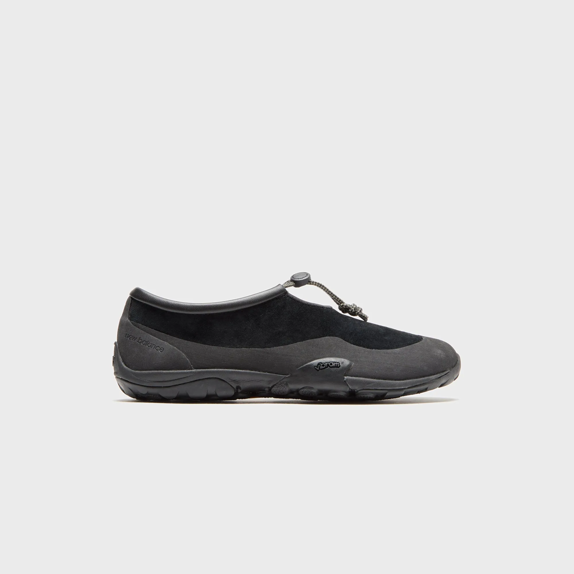 New Balance X Tokyo Design Studio Mt10T - Black Stride with Confidence Empower Your Journey