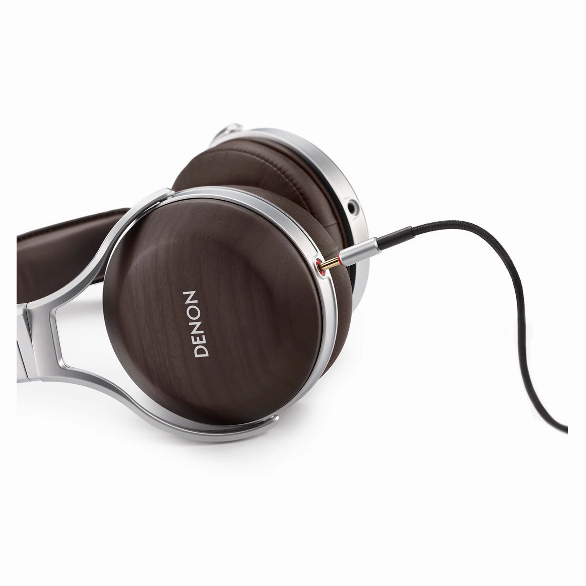 Denon AH-D5200 Over-Ear Headphones (Zebrawood)