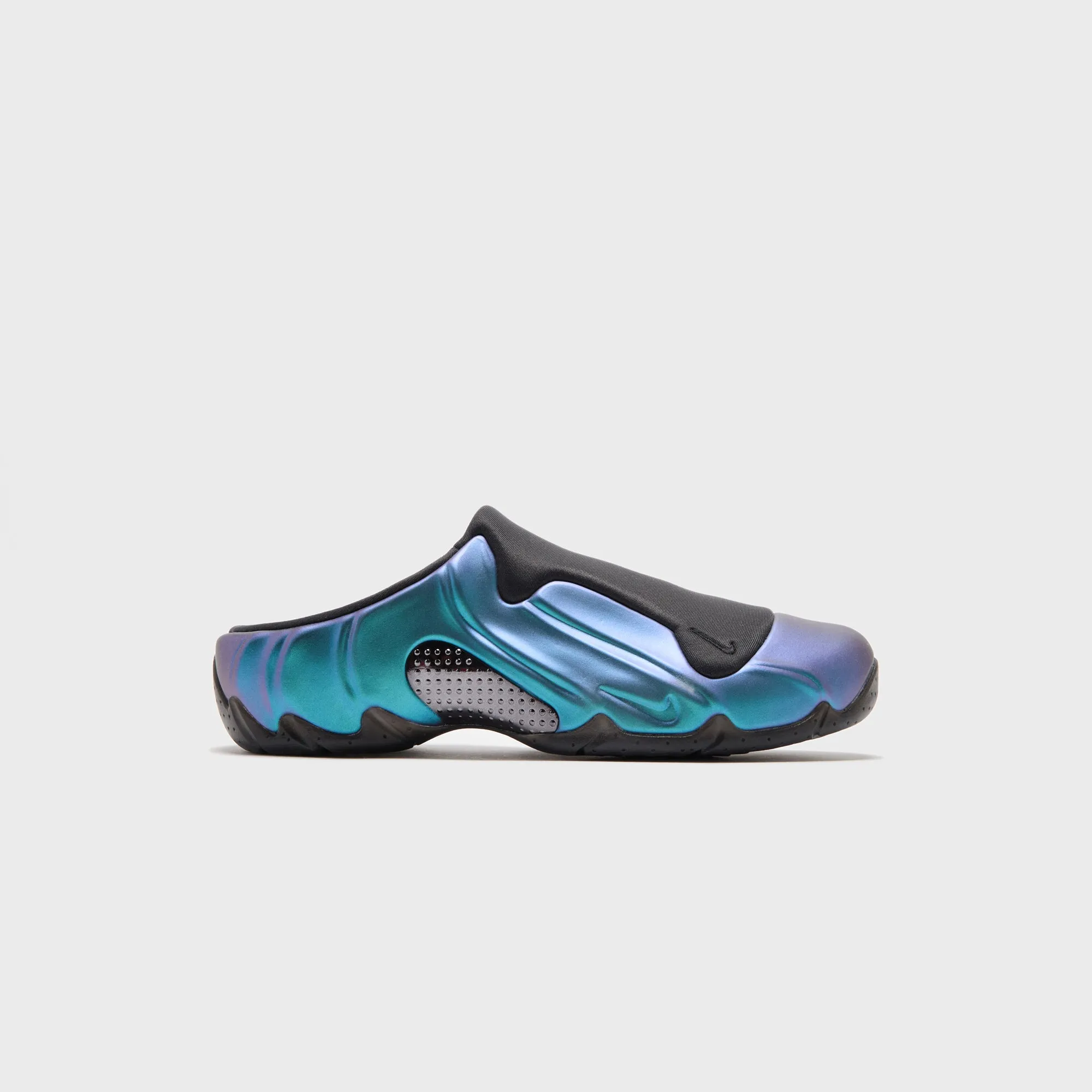Anti Fungal Nike Clogposite - Off Noir / Persian Violet / Dusty Cactus