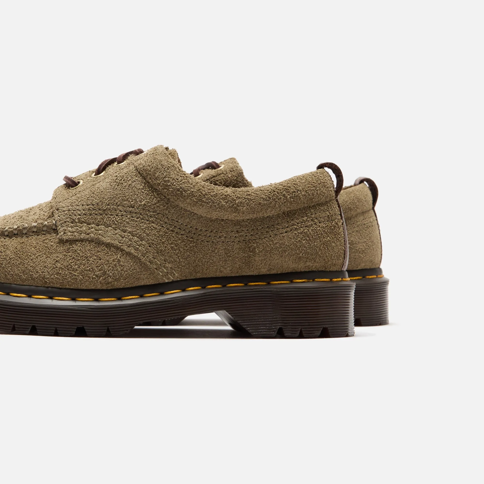 Dr. Martens Lowell - Olive / Dark Brown Challenging Design Ergonomic Design System