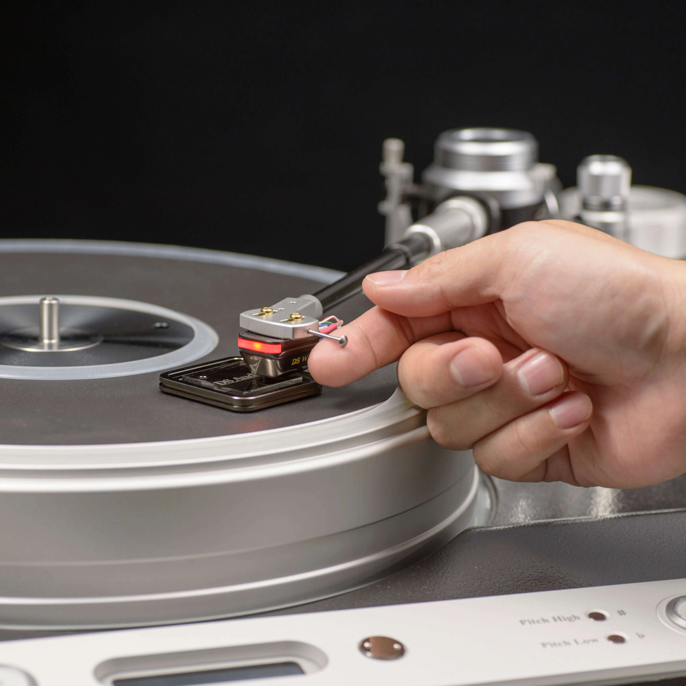 DS Audio: ST50 Phono Stylus Cleaner