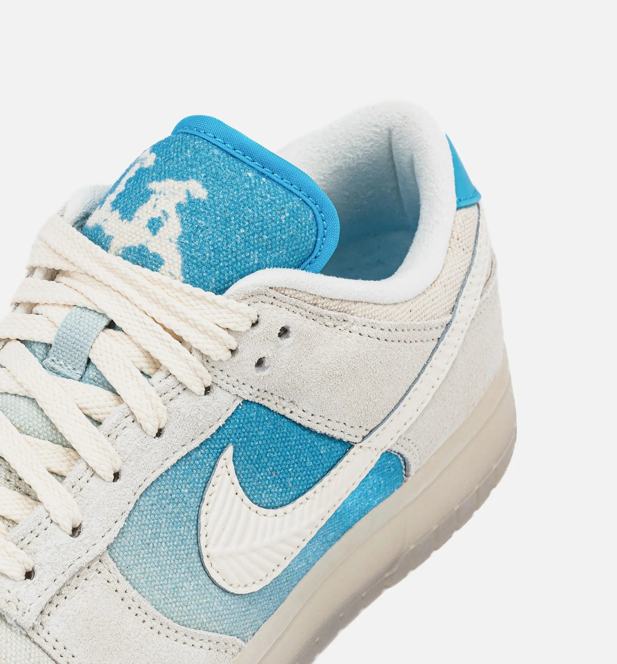 Crystal Brooch Dunk Low Retro Se Ivory Blue Mens Lifestyle Shoe - Ivory/Blue