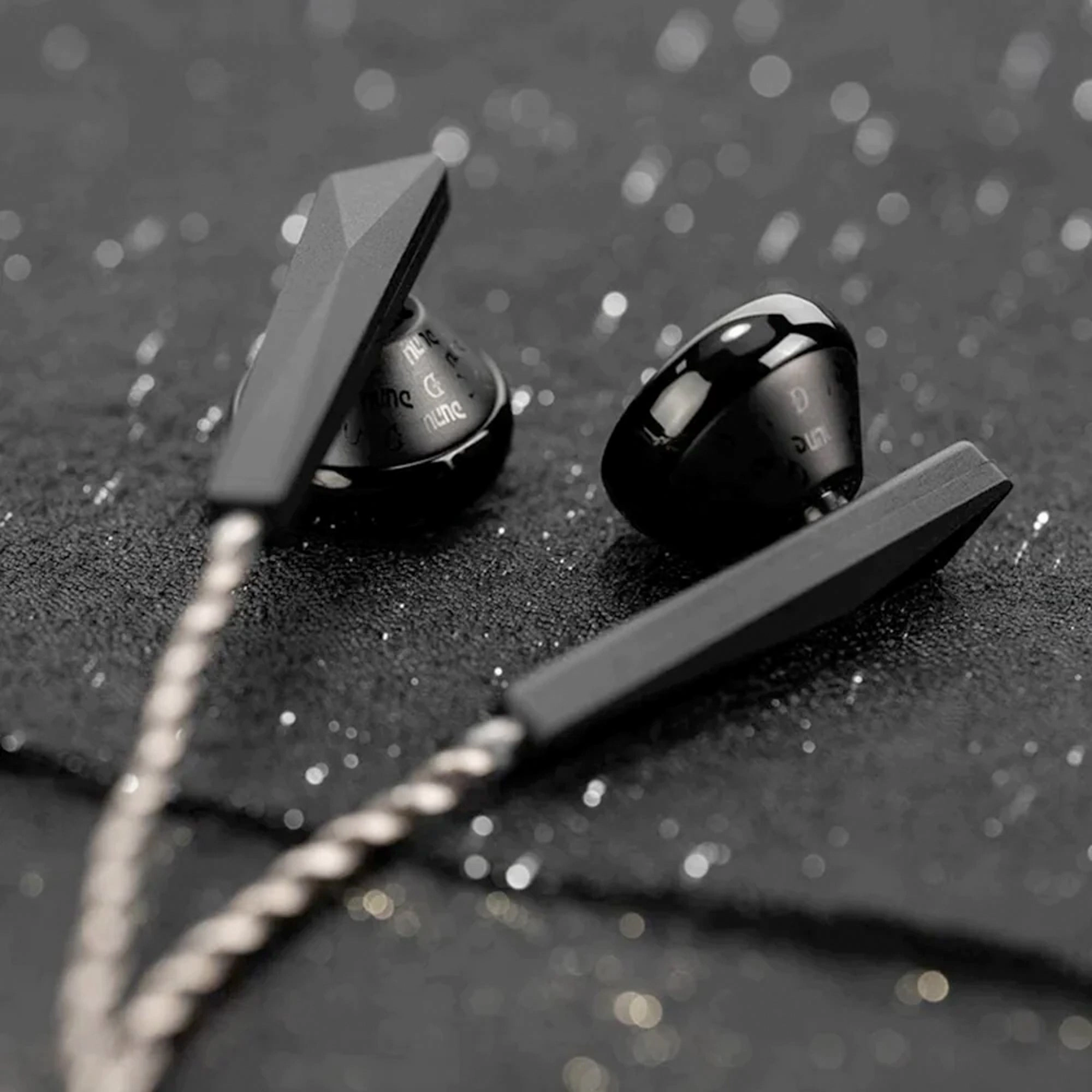 DUNU Alpha 3 In-Ear Earphones