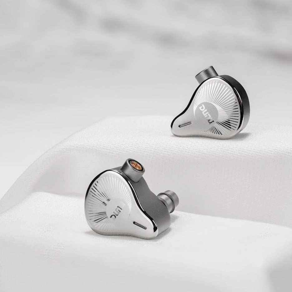 DUNU EST 112 Hybrid In-Ear Earphones [DEMO UNIT]