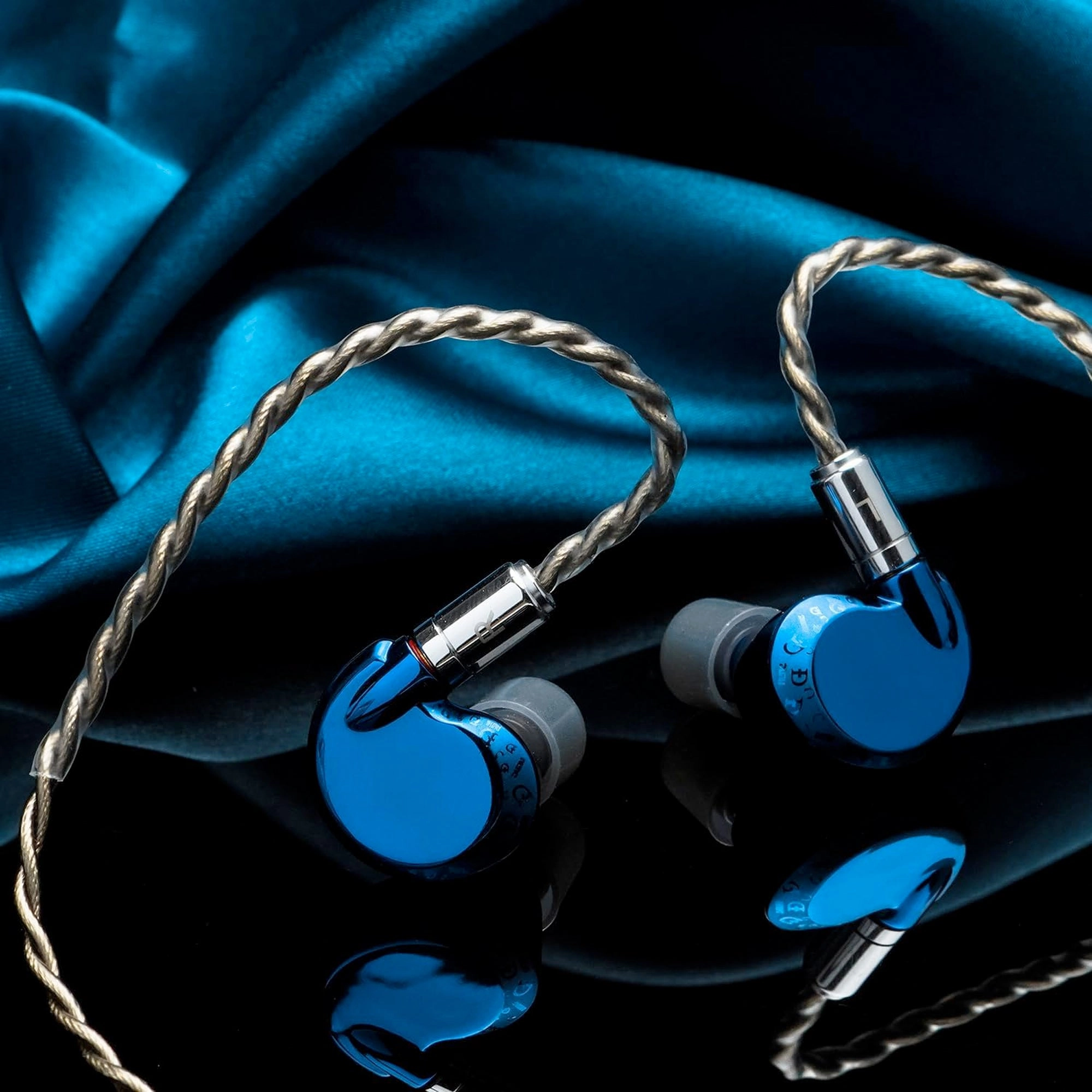DUNU Falcon Ultra Dynamic In-Ear Earphones