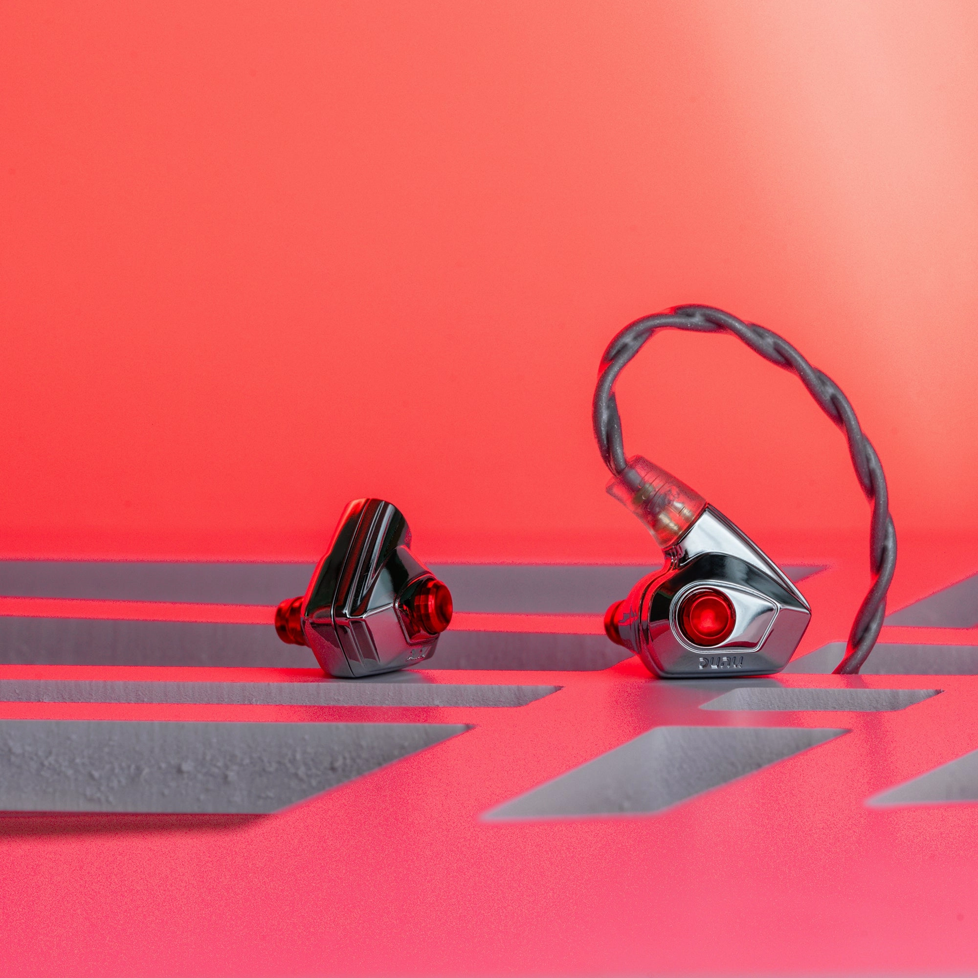 DUNU Titan S2 In-Ear Earphones