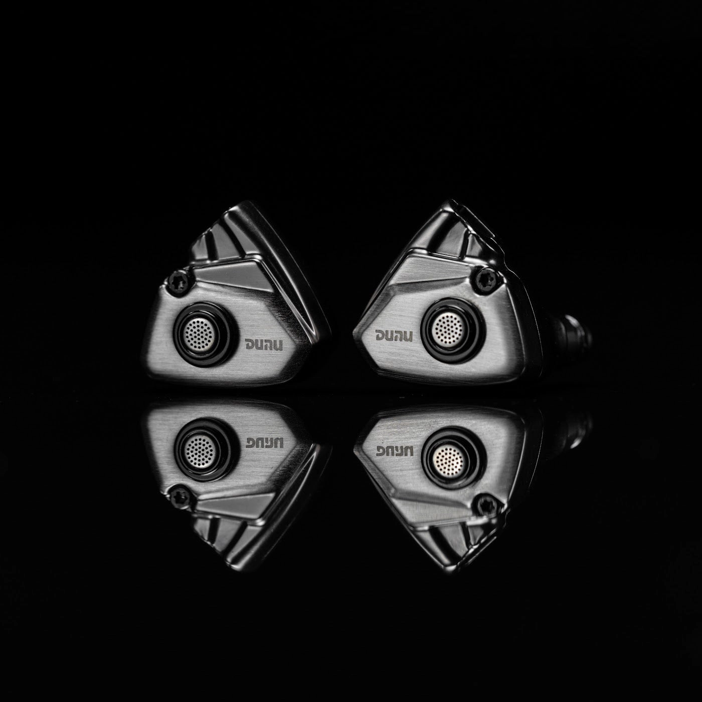 DUNU TITAN S Dynamic In-Ear Earphones