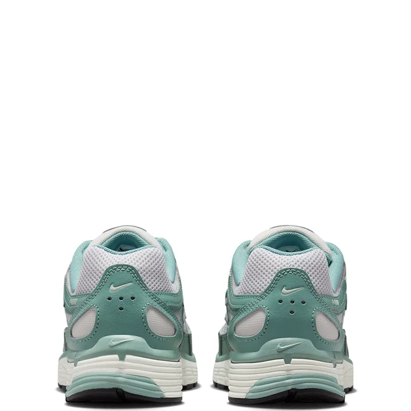 Stretchy Material Nike Women'S P-6000