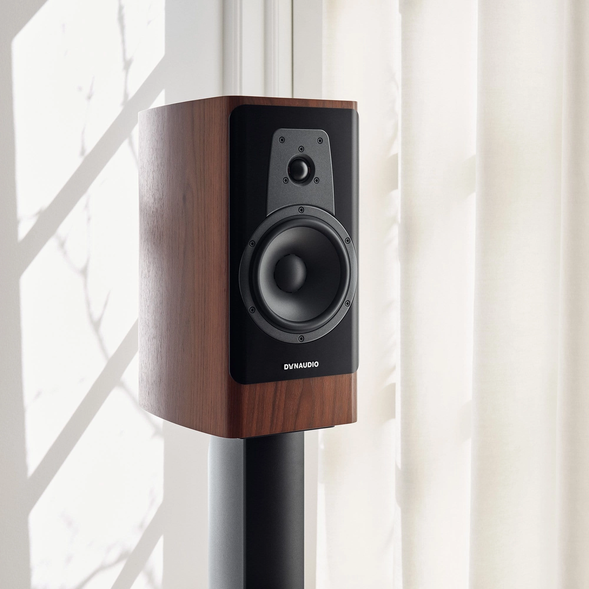 Dynaudio Contour 20i Standmount Speakers
